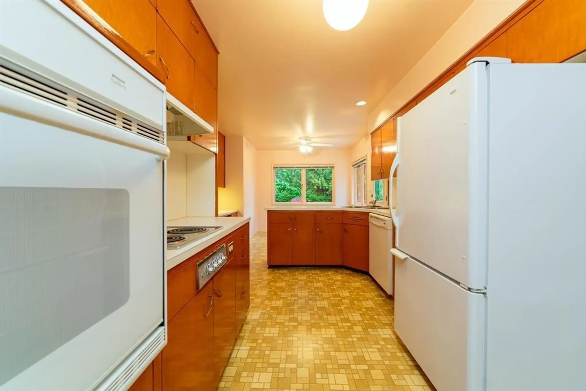 2870 Thorncliffe Drive - Image 7