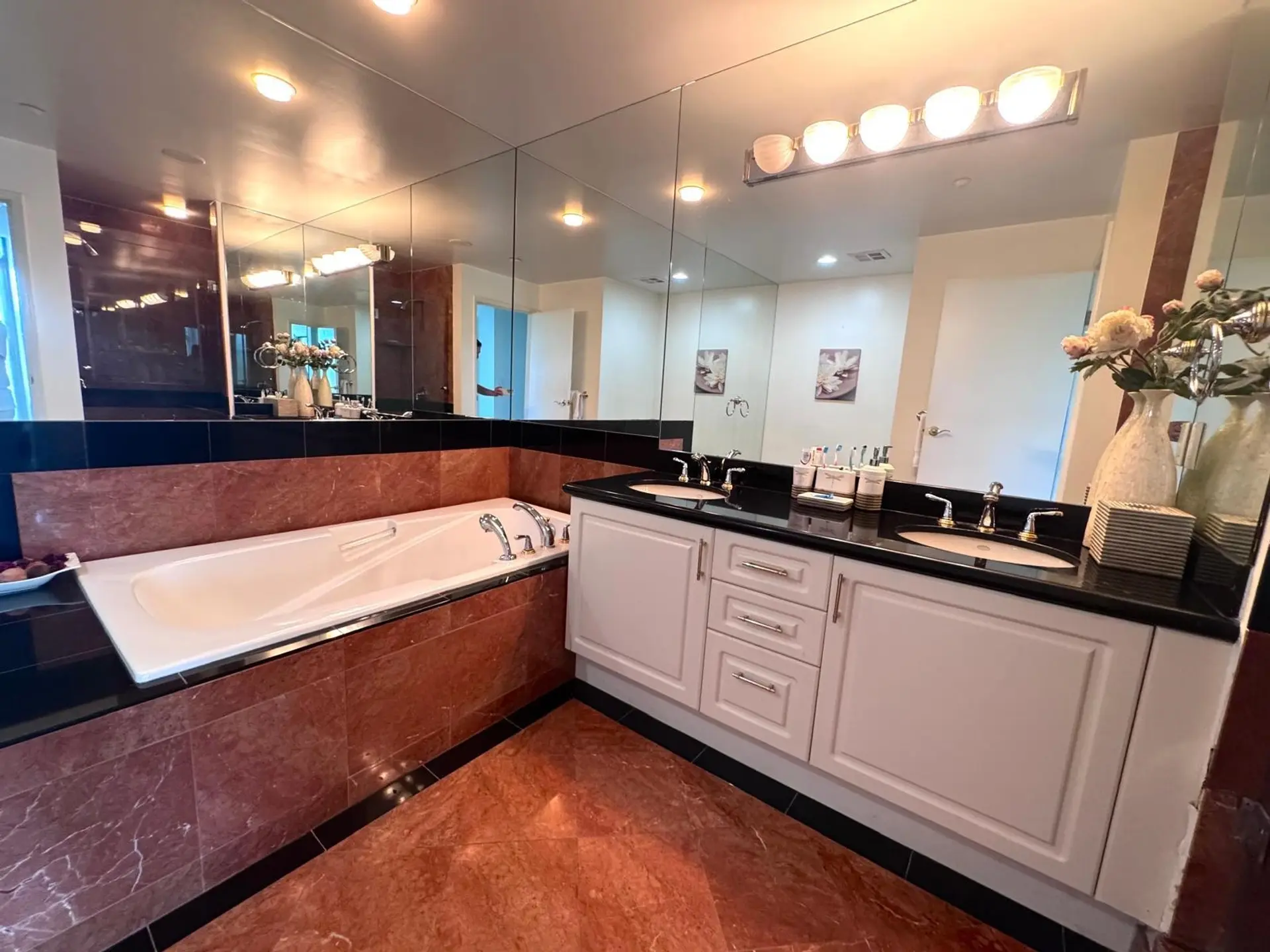 #402 1777 Bayshore Drive - Image 13