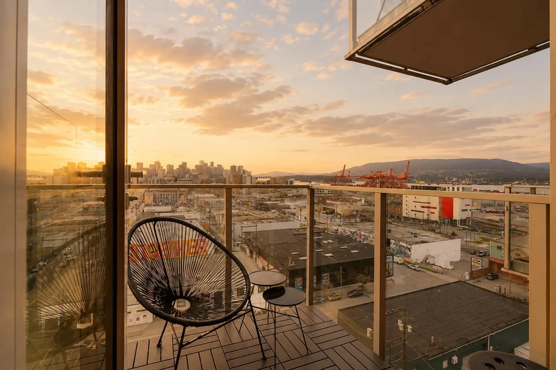 #1110 933 E Hastings Street - Image 10