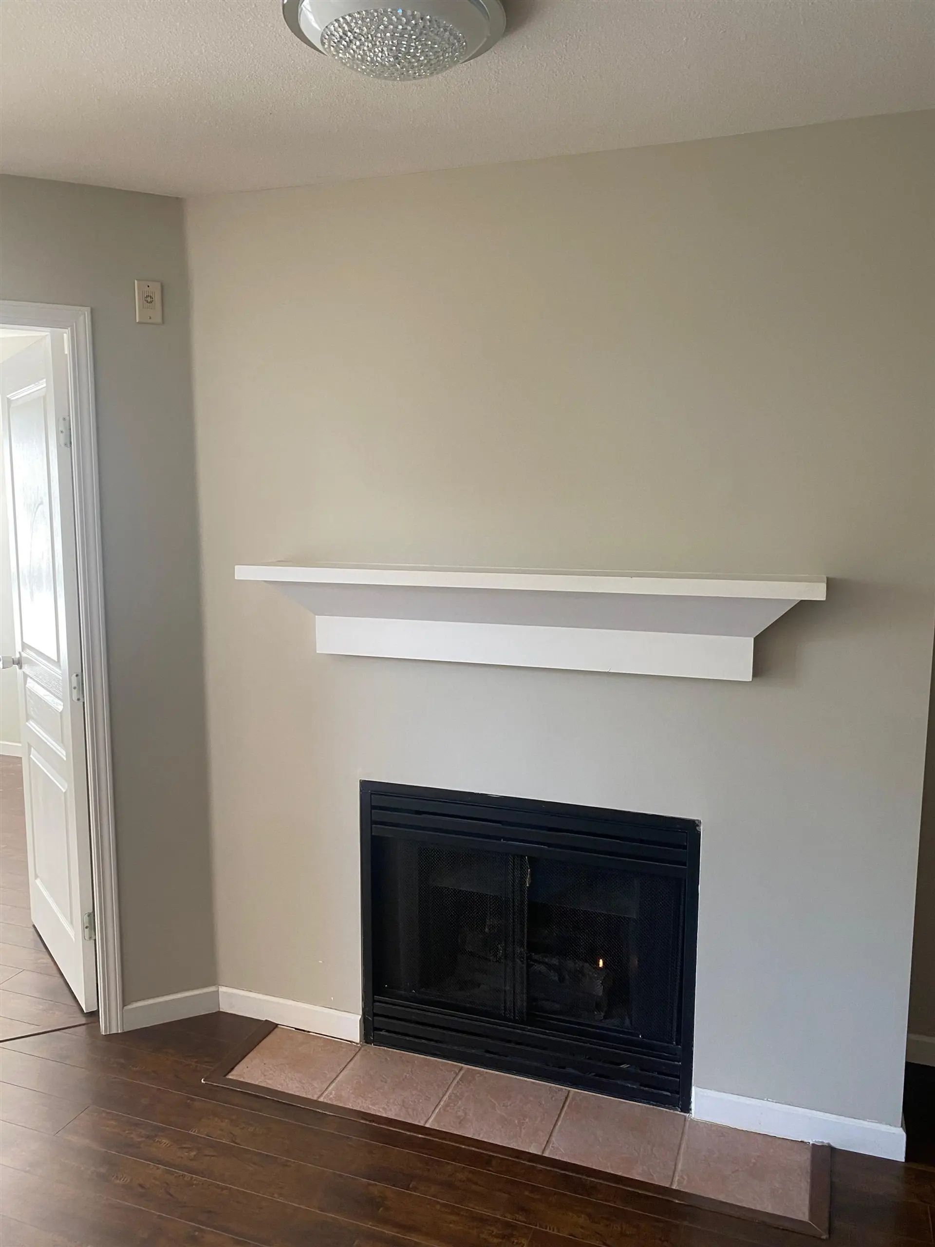 #210 6991 Victoria Drive - Image 9