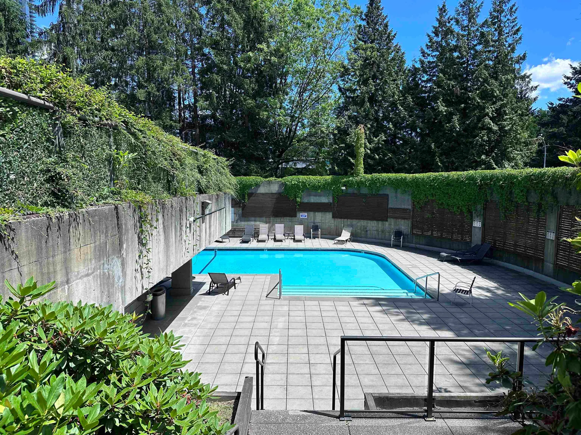 #507 9521 Cardston Court - Image 3