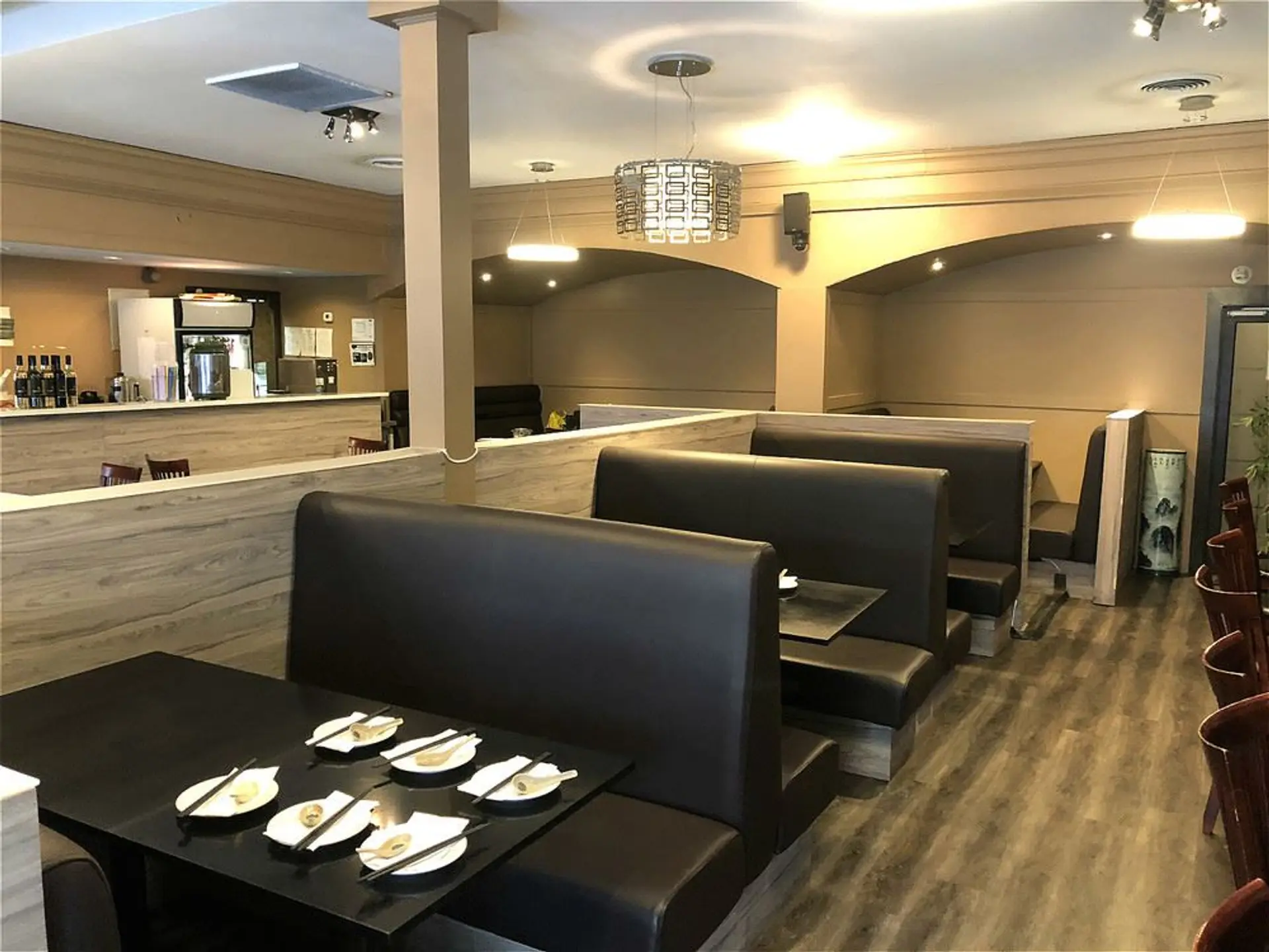 656 W BROADWAY - Image 3