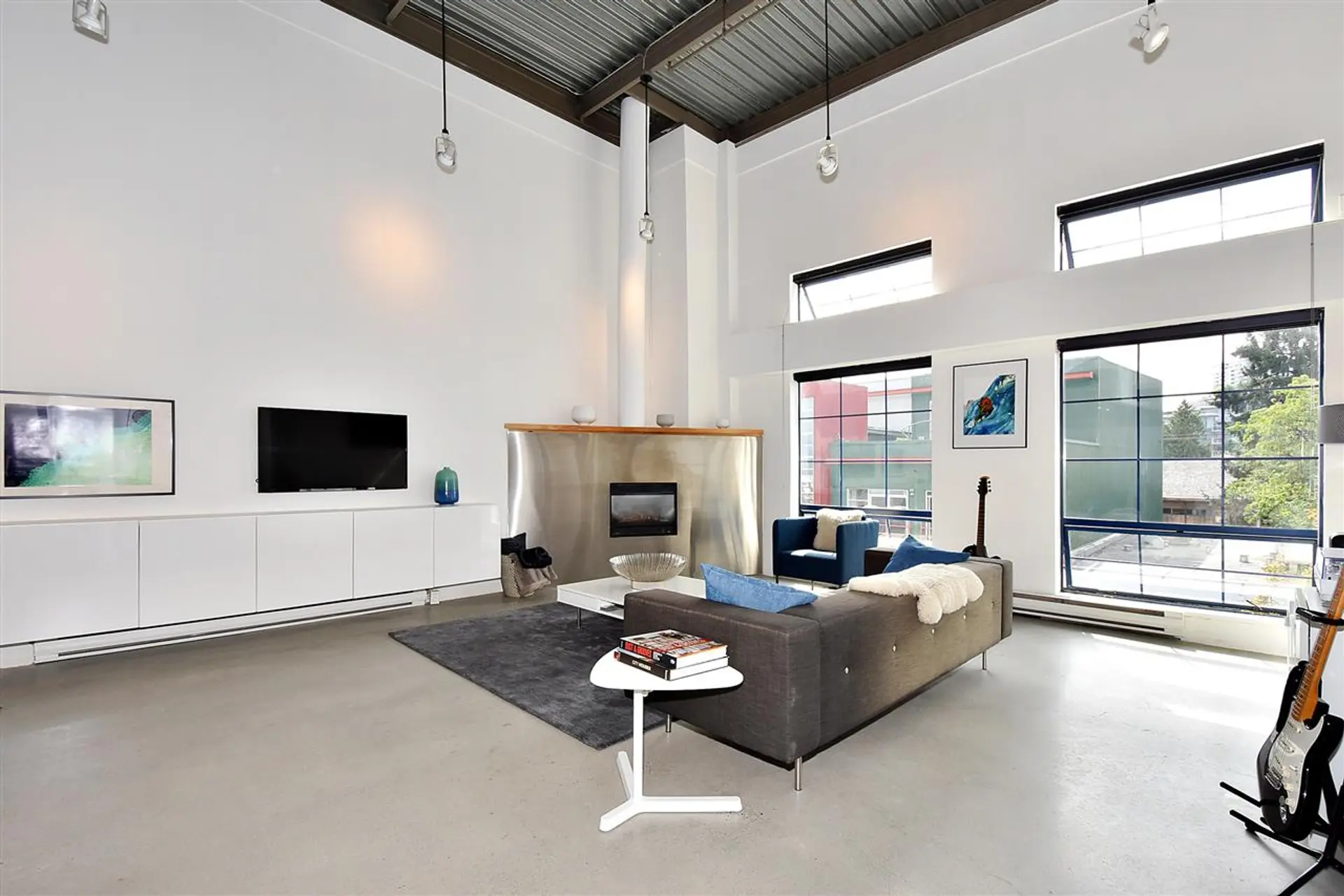 # 409 237 E 4TH AVENUE - Image 12