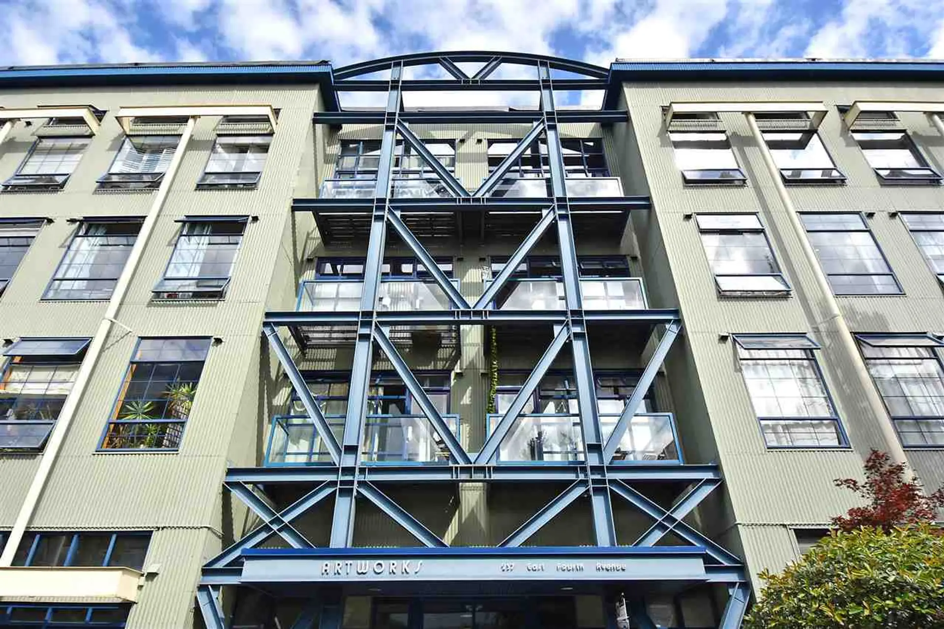 # 409 237 E 4TH AVENUE - Image 20