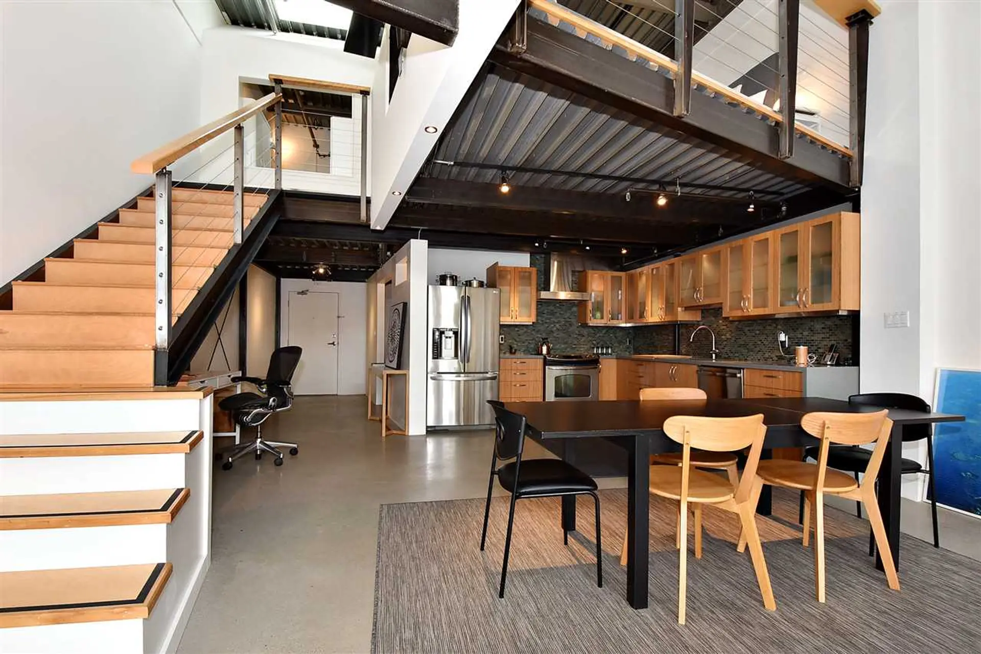 # 409 237 E 4TH AVENUE - Image 4