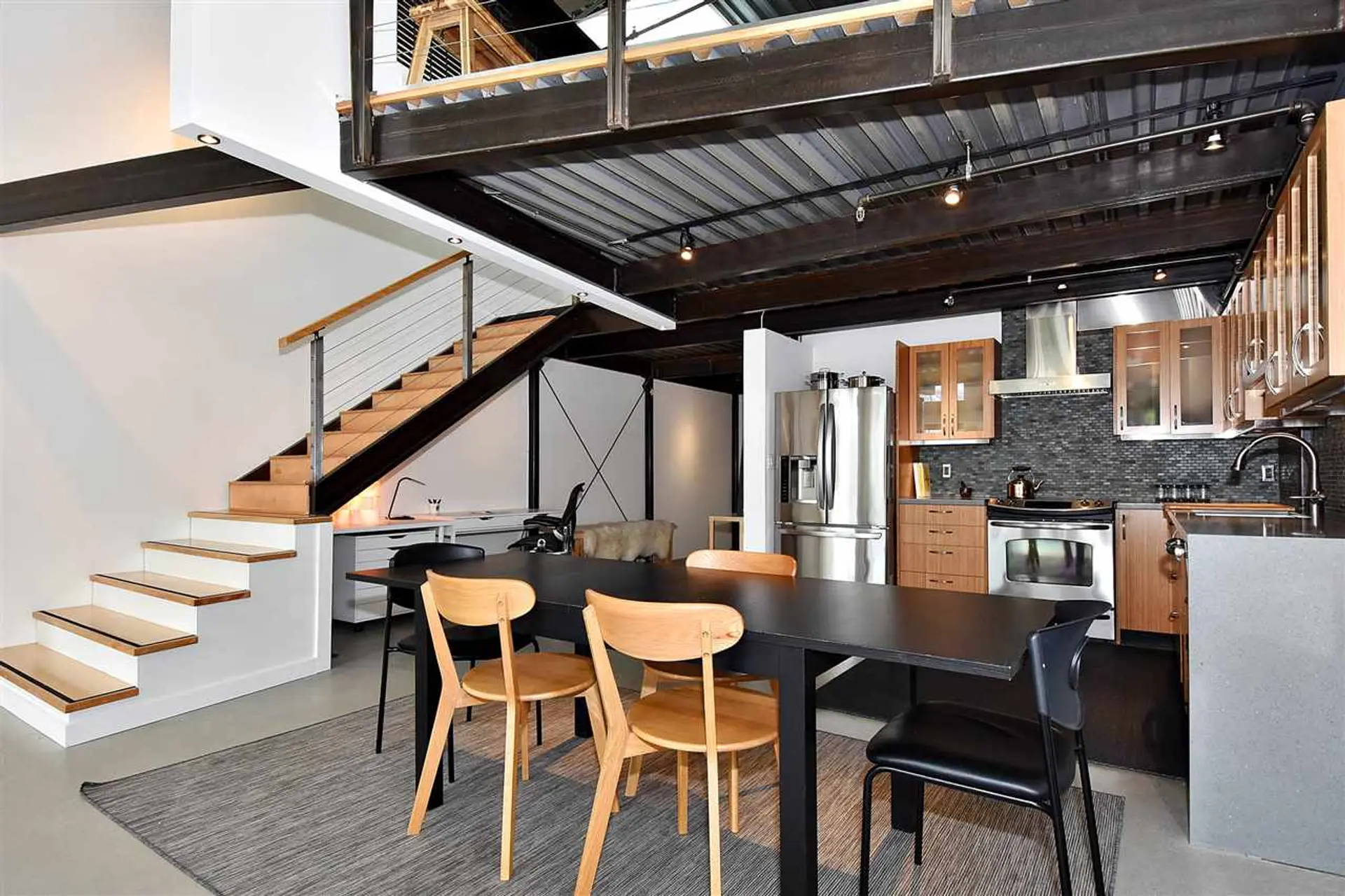 # 409 237 E 4TH AVENUE - Image 5
