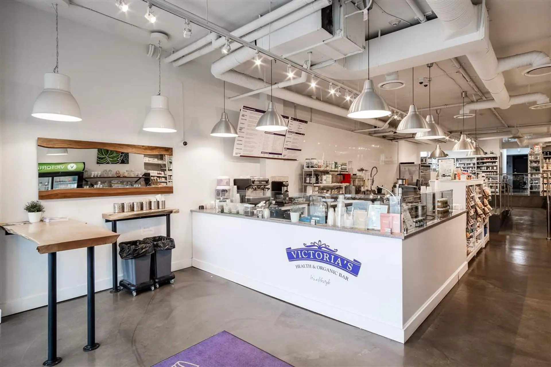 562 W BROADWAY - Image 3