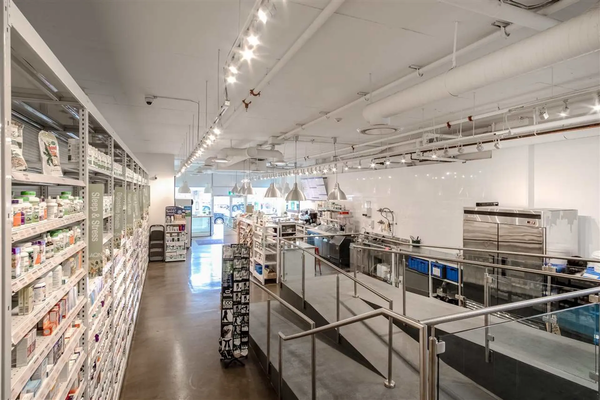562 W BROADWAY - Image 5
