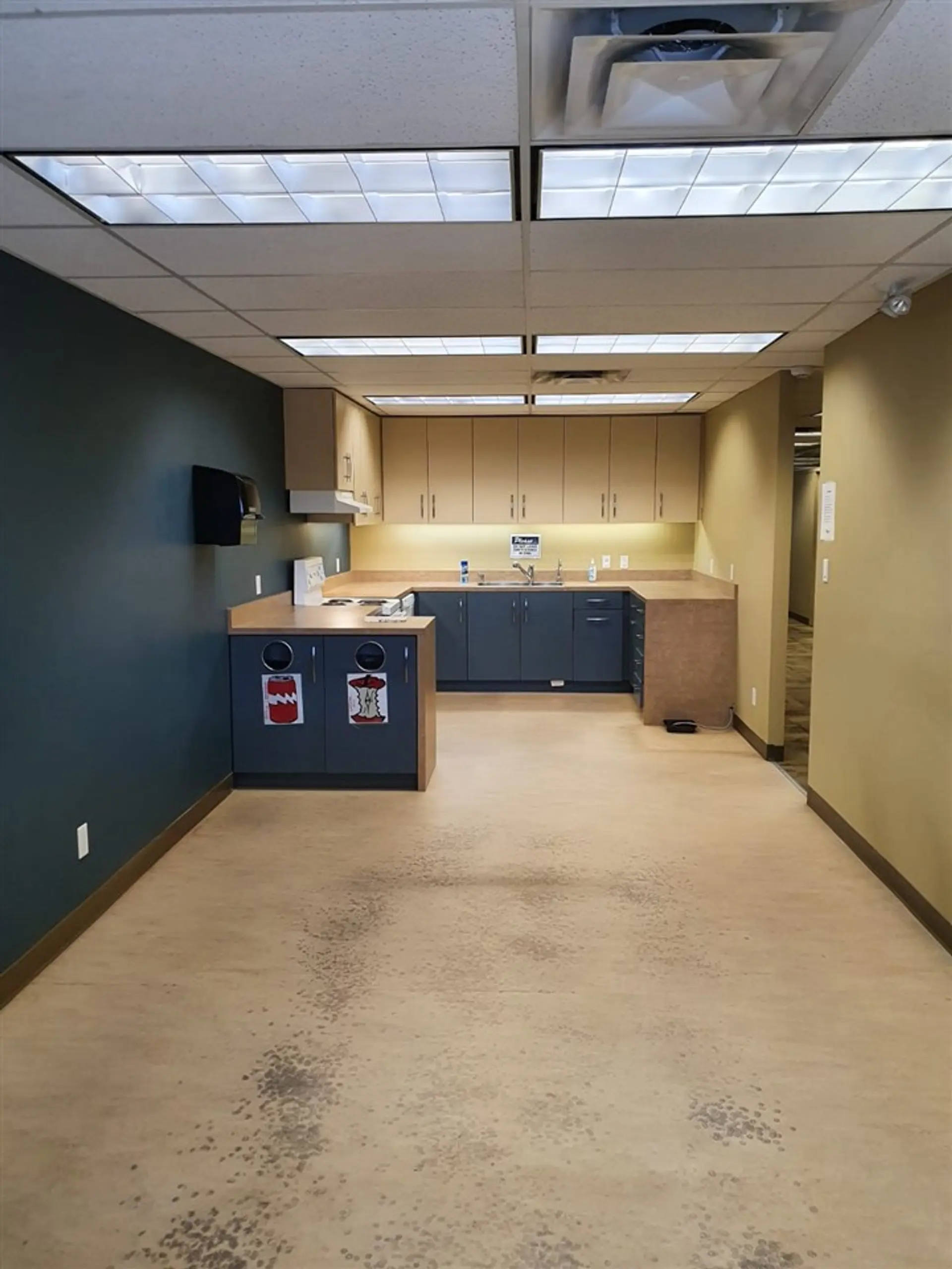 # 1 & 2 1600 VALMONT WAY - Image 11