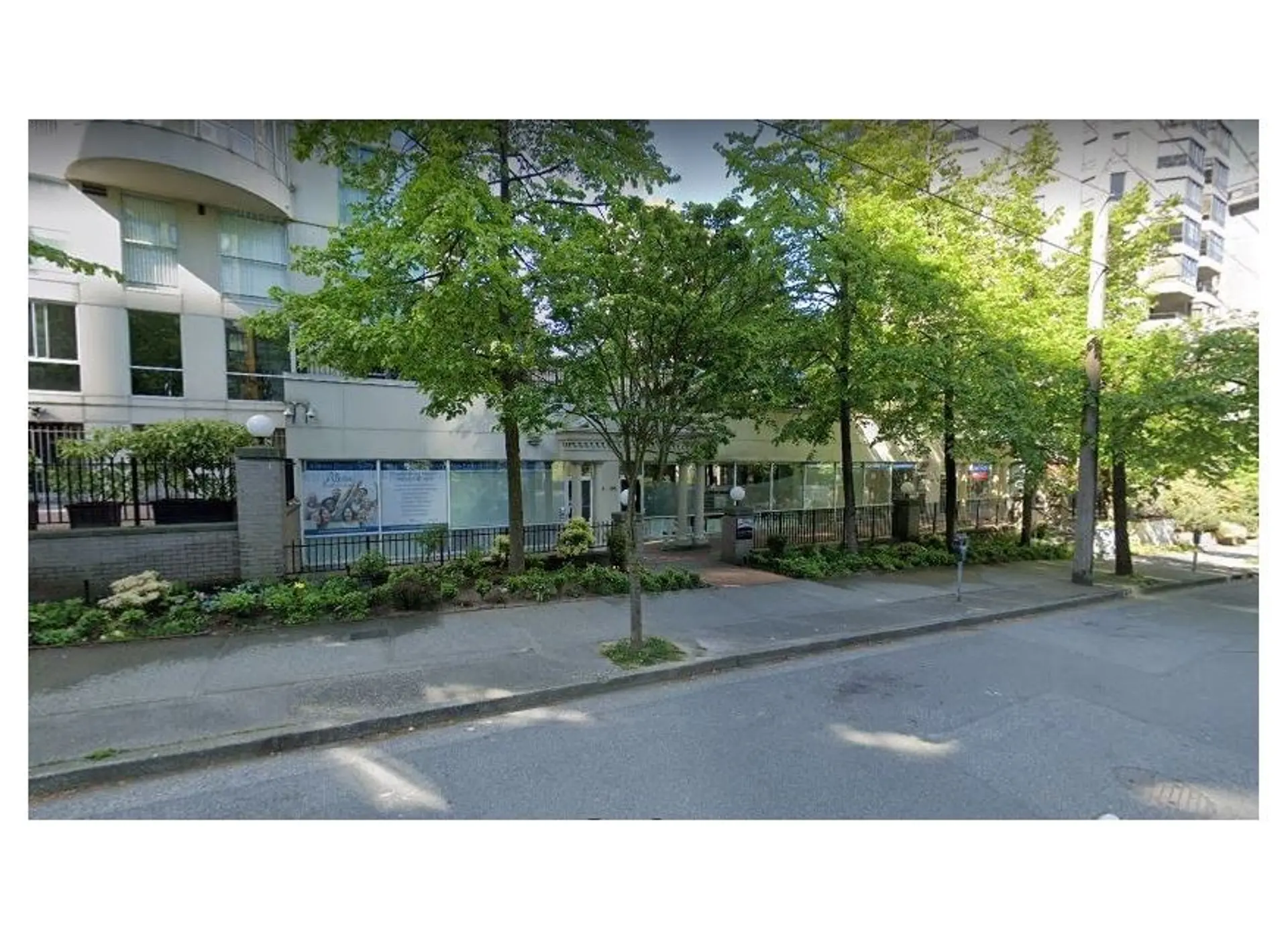 1318 ALBERNI STREET - Image 2