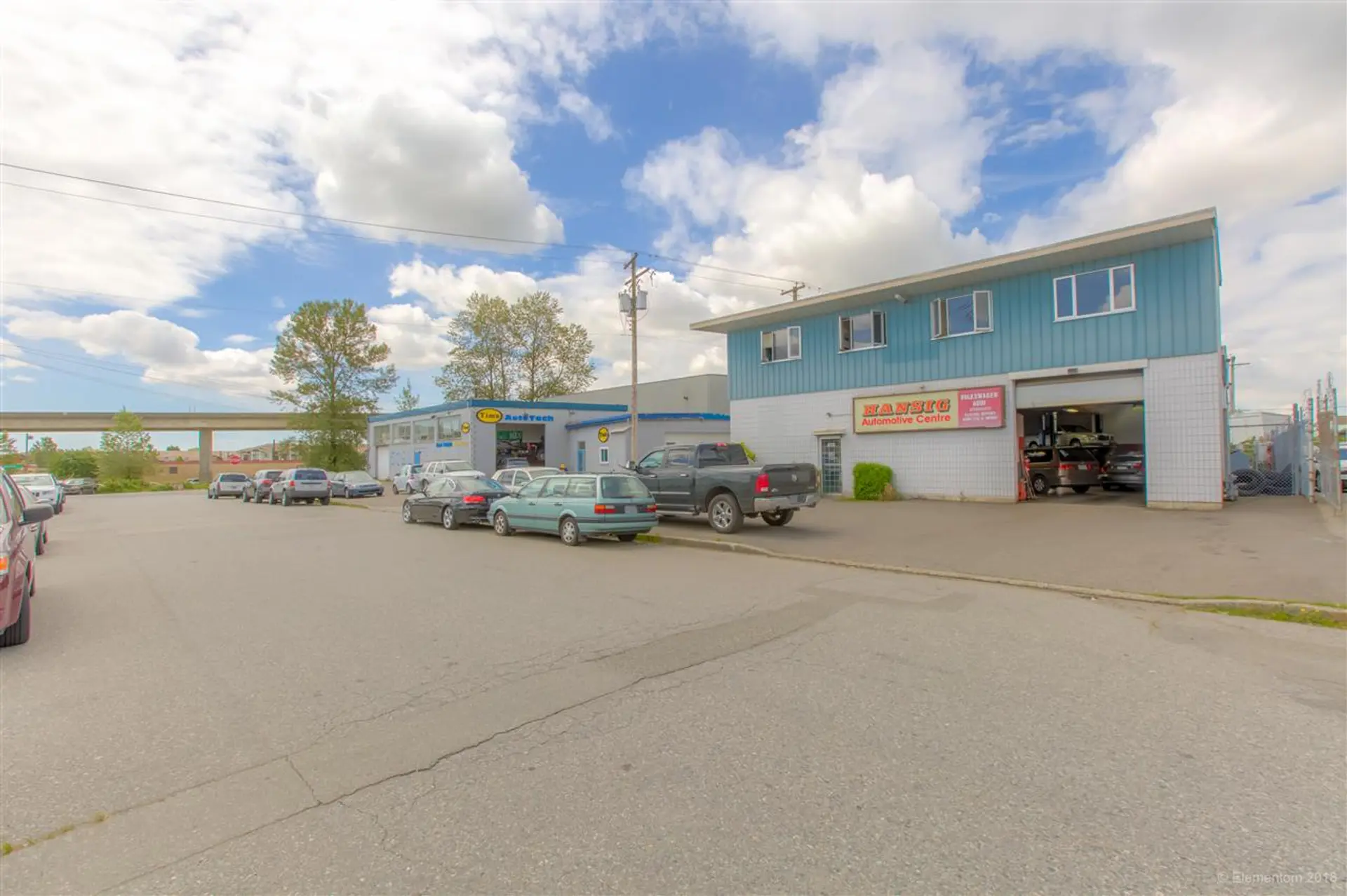 7147 RUSSELL AVENUE - Image 2