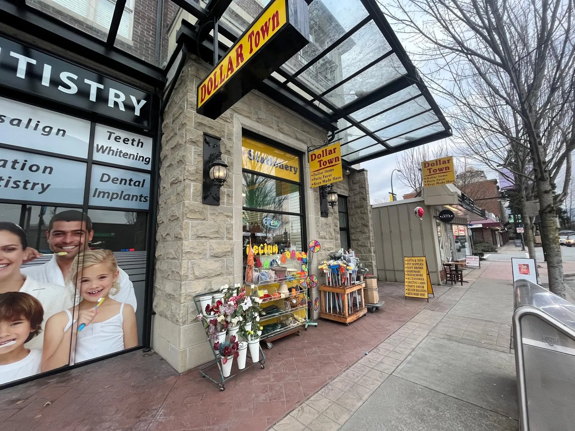 105-2627 SHAUGHNESSY STREET - Image 2