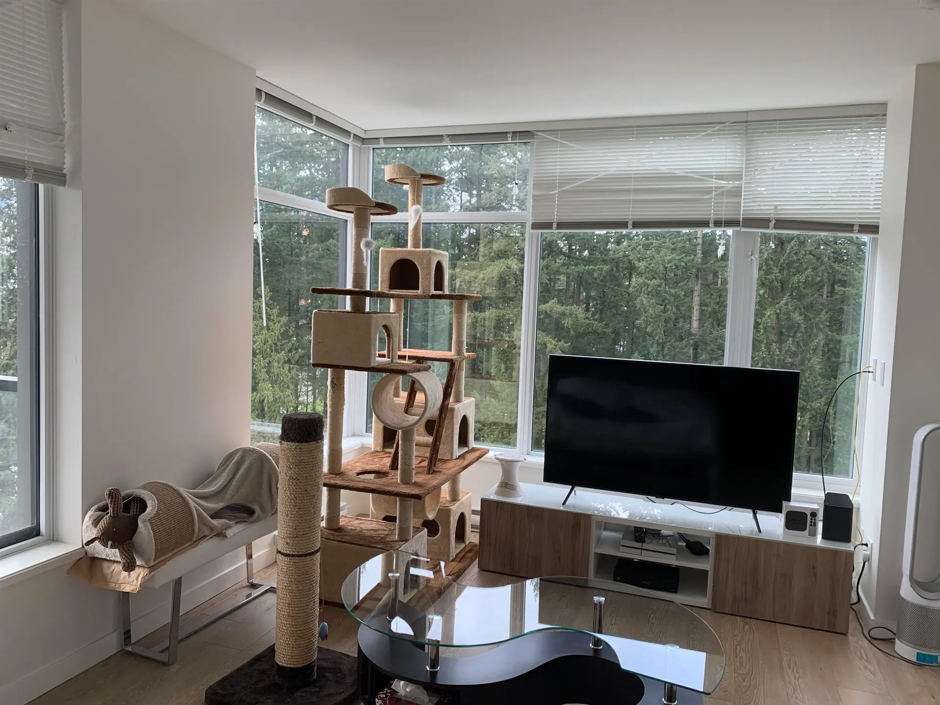 #1108 3080 Lincoln Avenue - Image 2