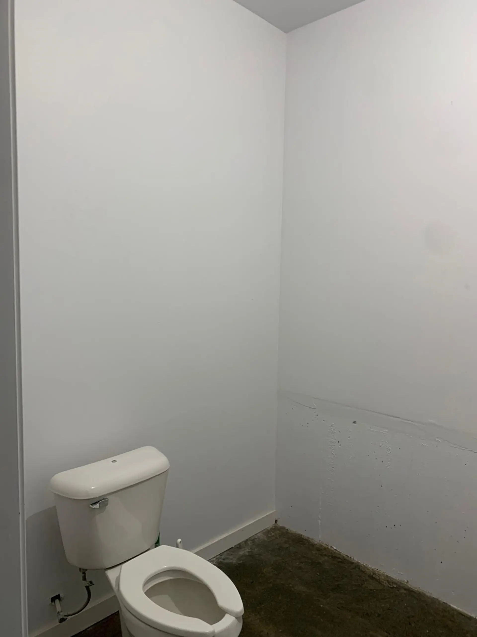 #146 138 E HASTINGS STREET - Image 5