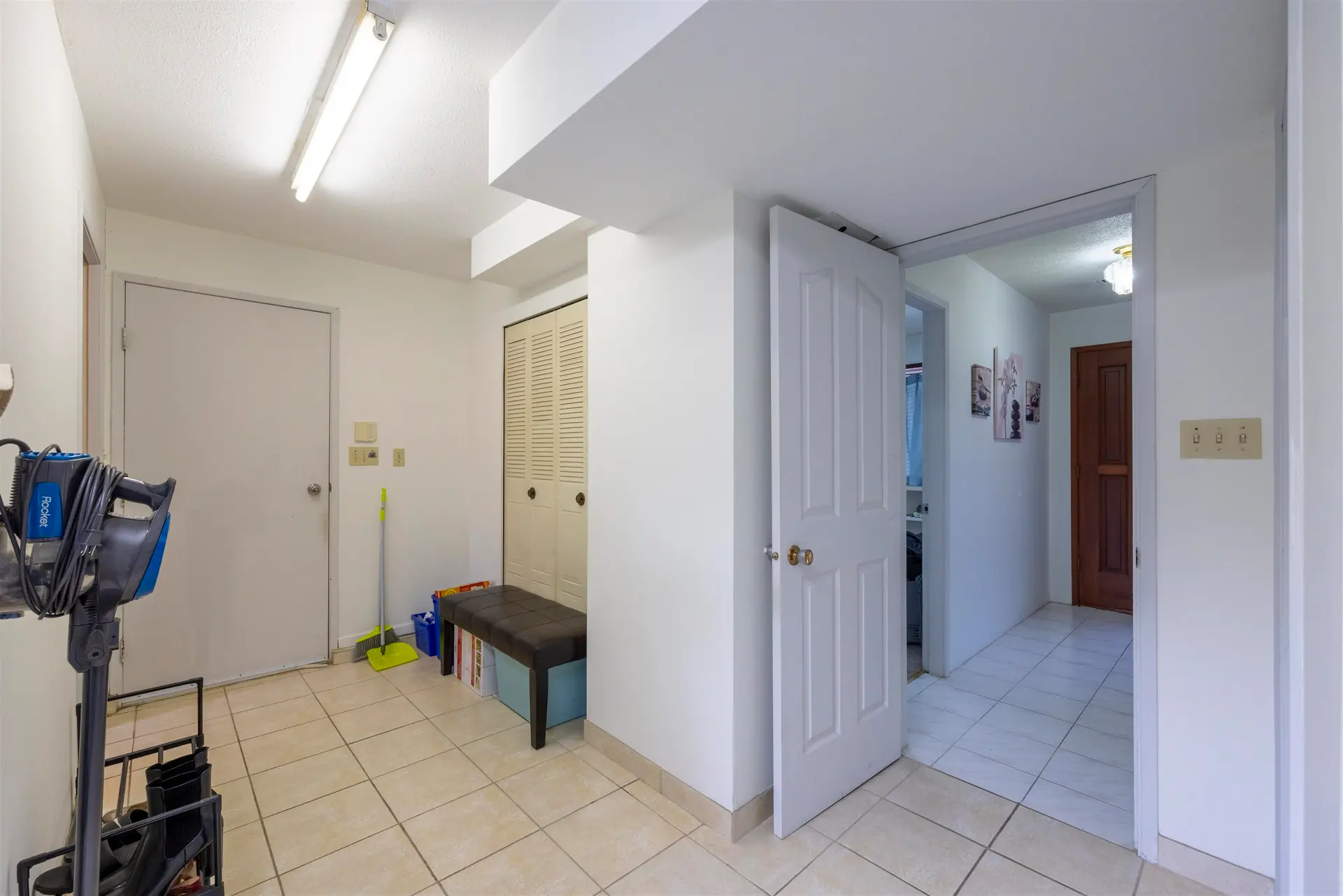 5555 Wallace Road - Image 13