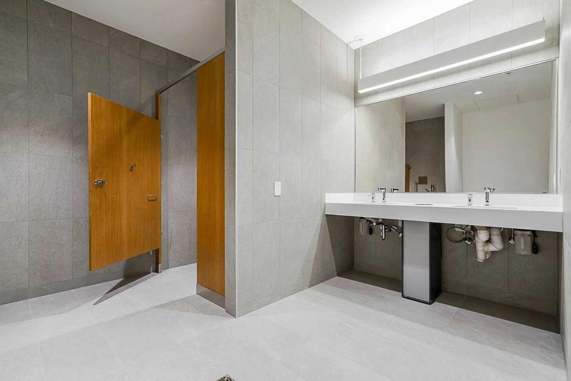 #340 2238 YUKON STREET - Image 8