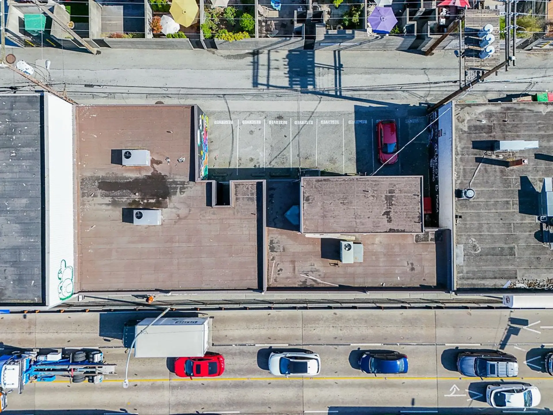 409-411 W Broadway - Image 6