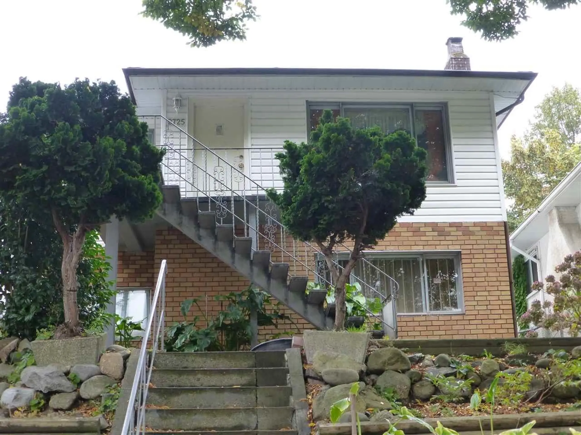 Property at 2725 E Broadway, Vancouver, BC