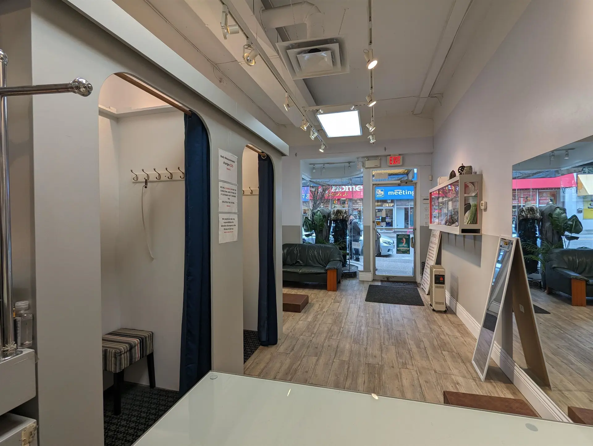 1062 Davie Street - Image 8