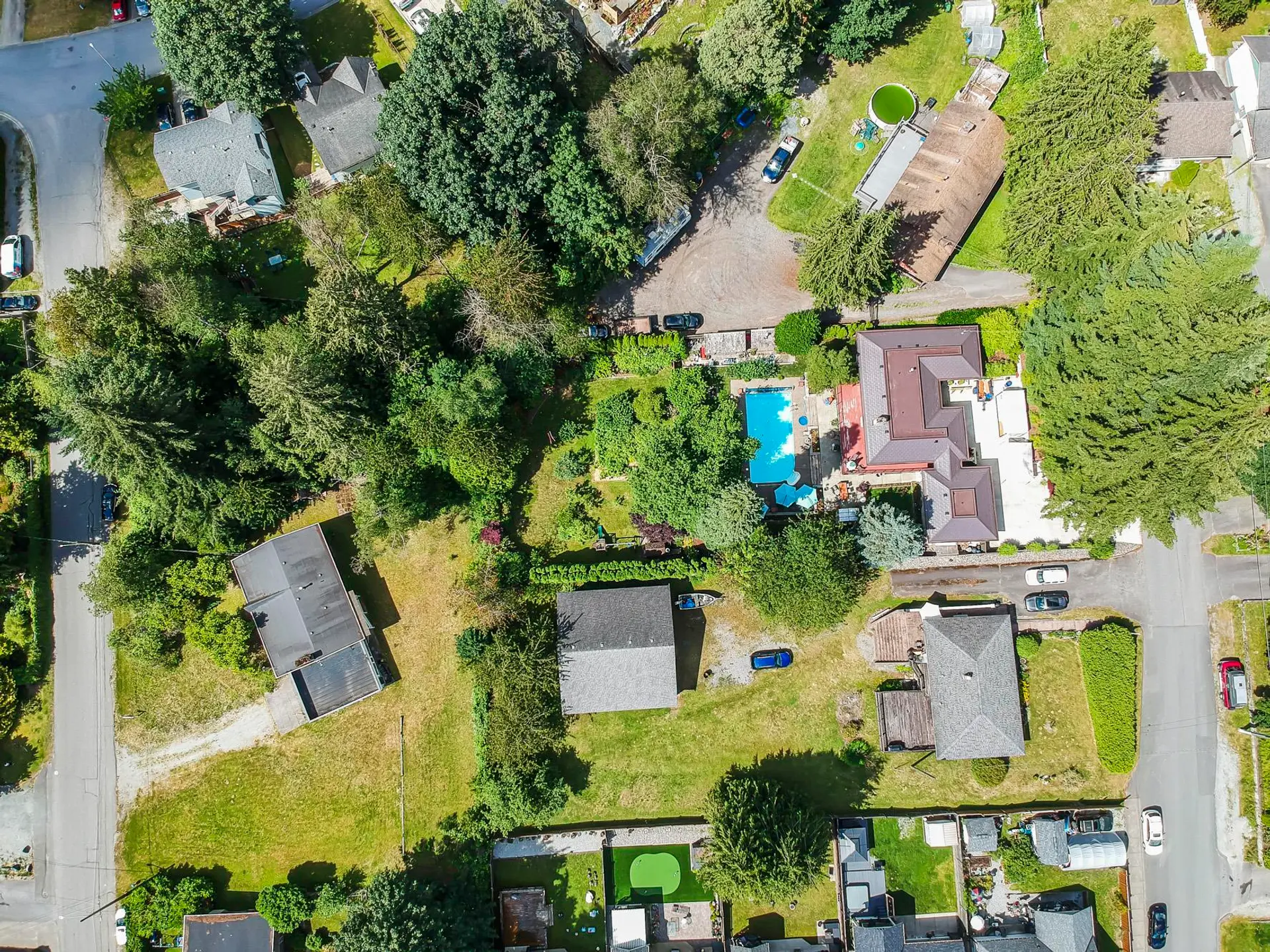 7680 Strachan Street - Image 2