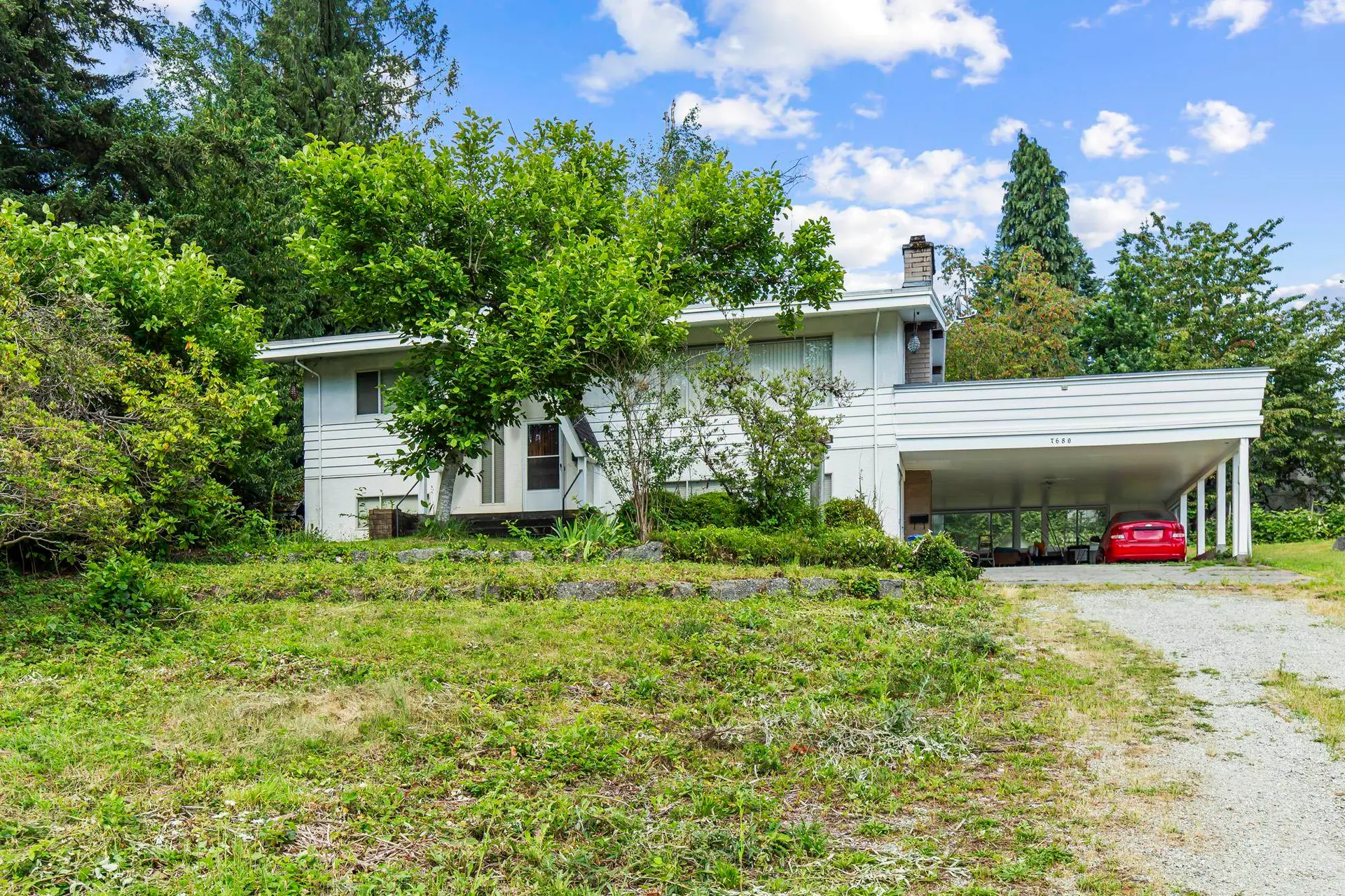 7680 Strachan Street - Image 16