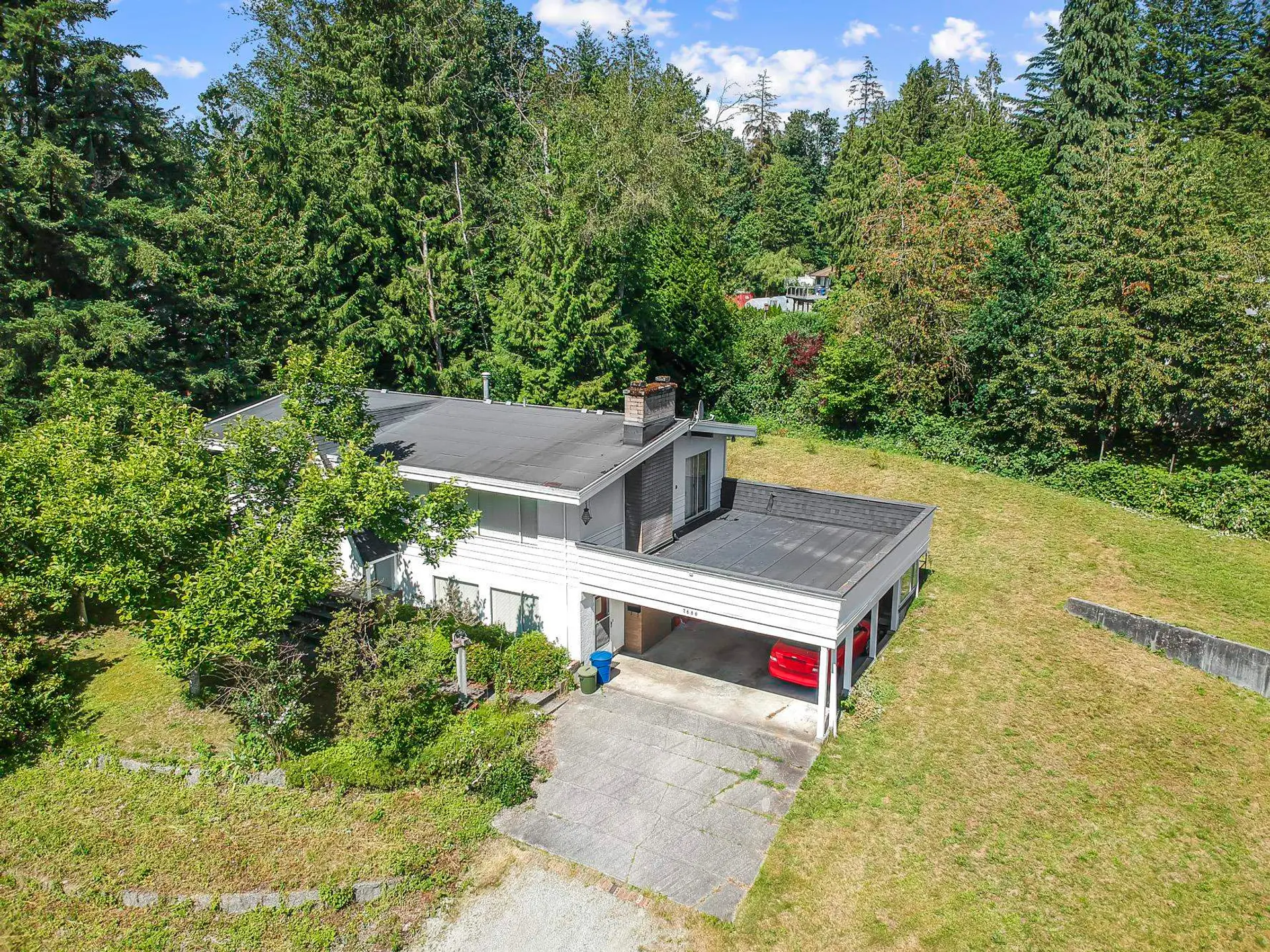 7680 Strachan Street - Image 10