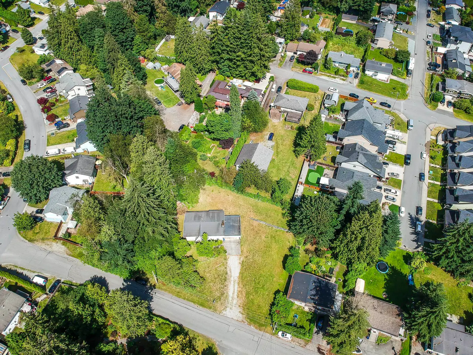 7680 Strachan Street - Image 4