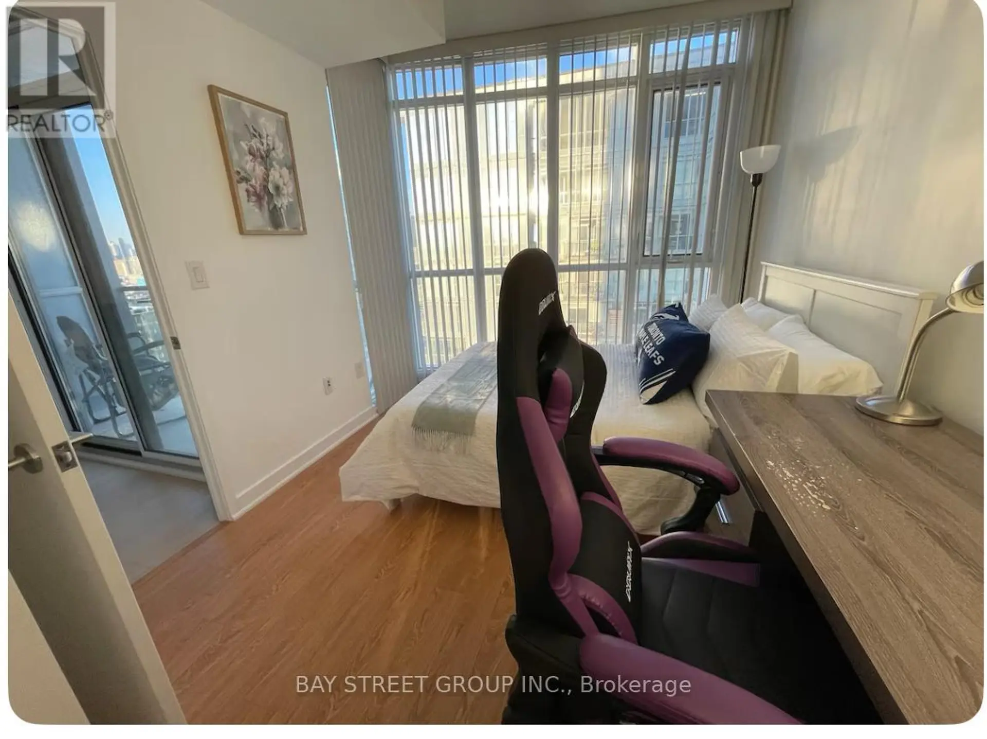 #4303 21 ICEBOAT TERRACE - Image 9