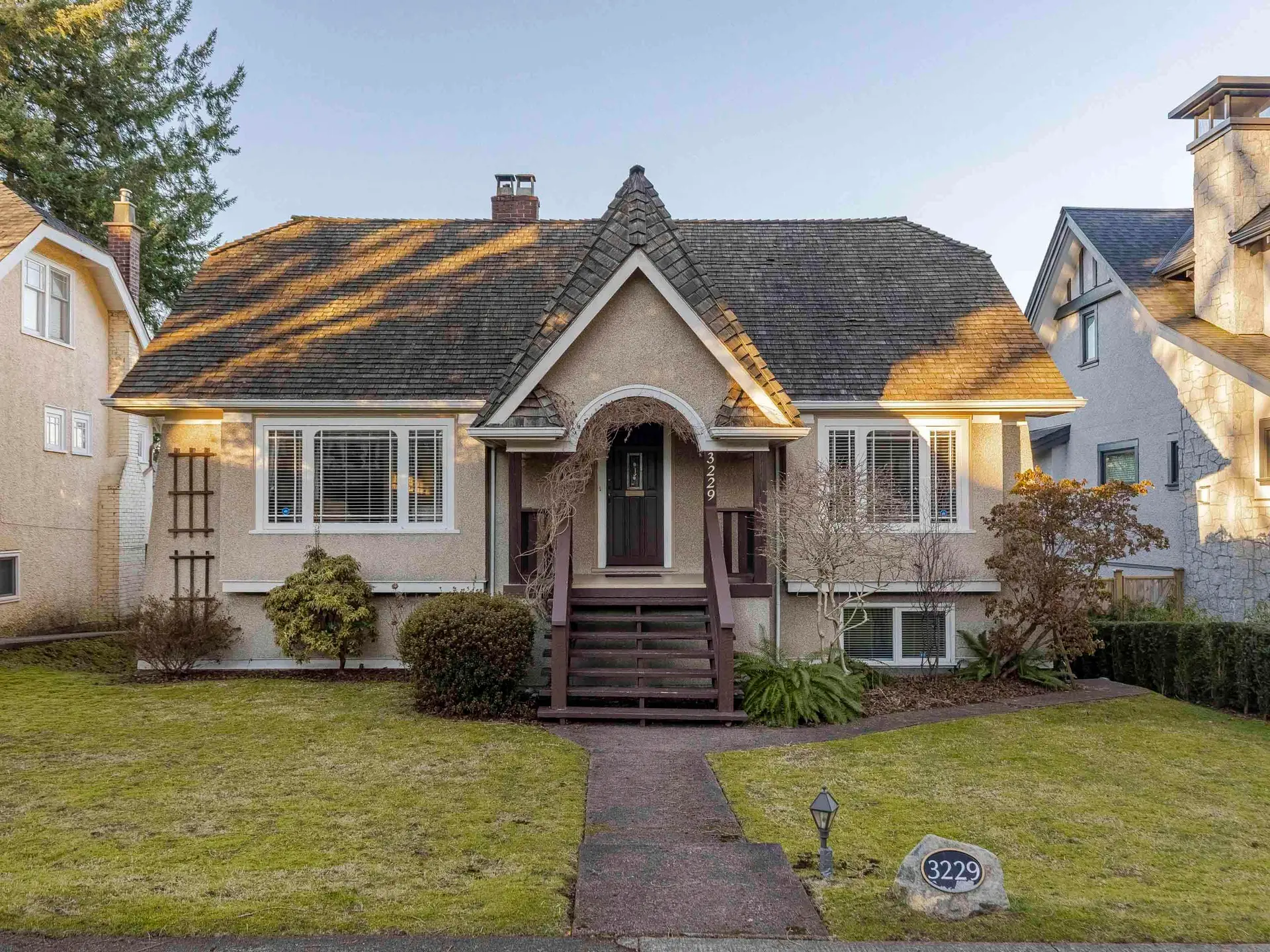 Property at 3229 W 24th Avenue, Vancouver, BC