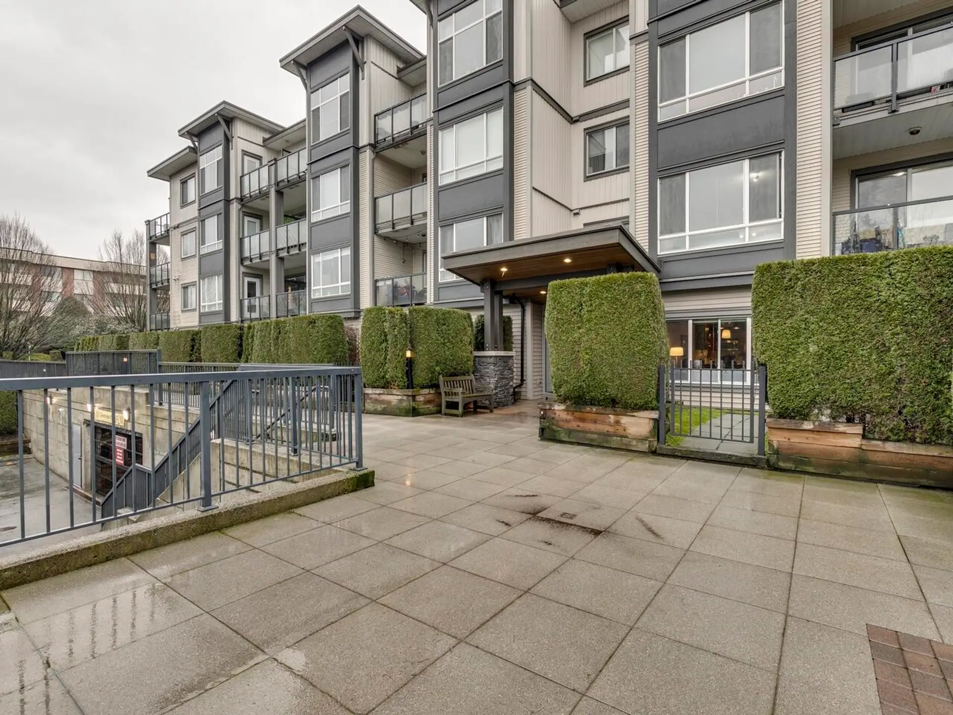 Property at #404 2943 Nelson Place, Abbotsford, BC