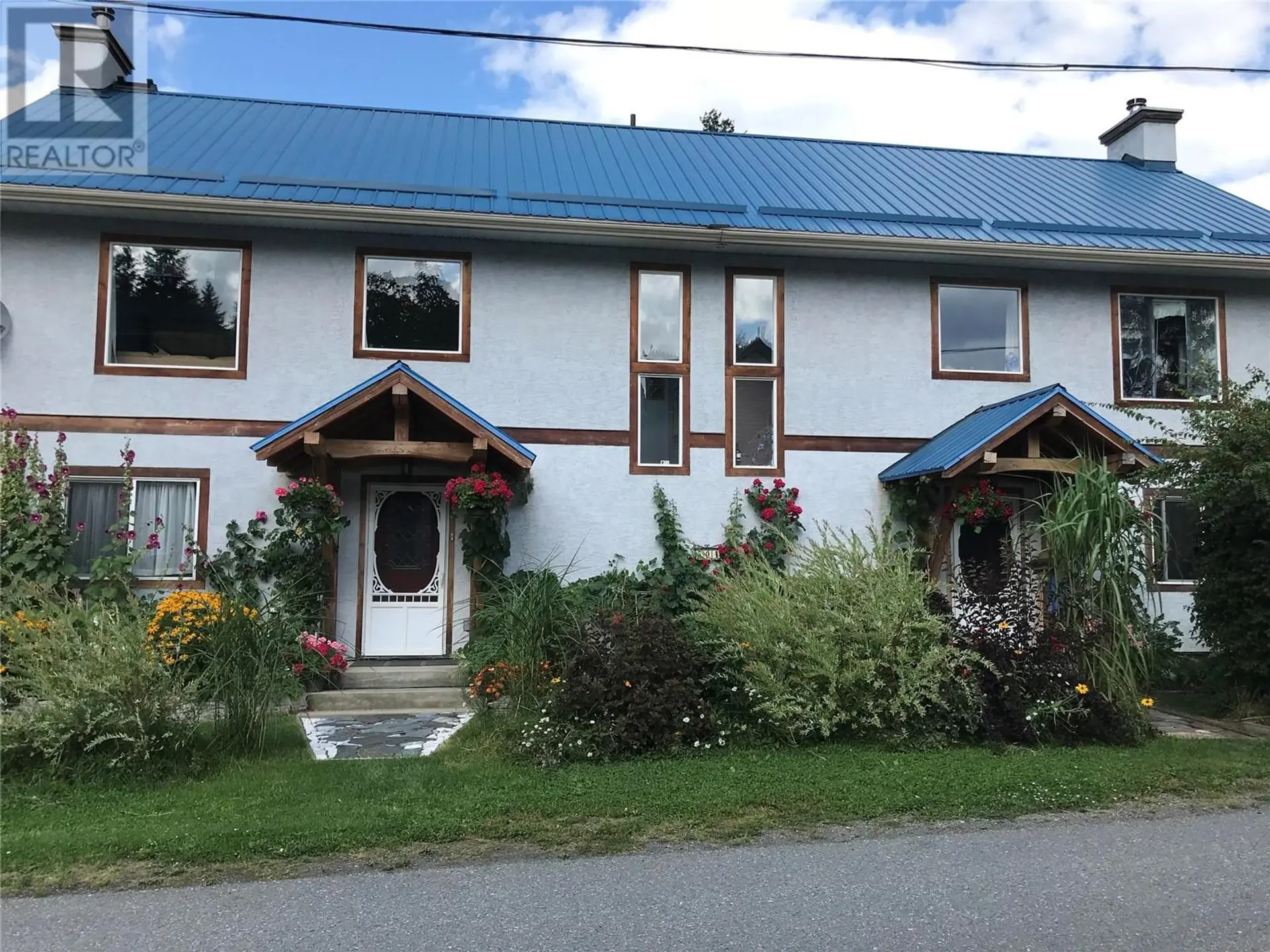 Property at 504 CENTRE Street, Kaslo, BC