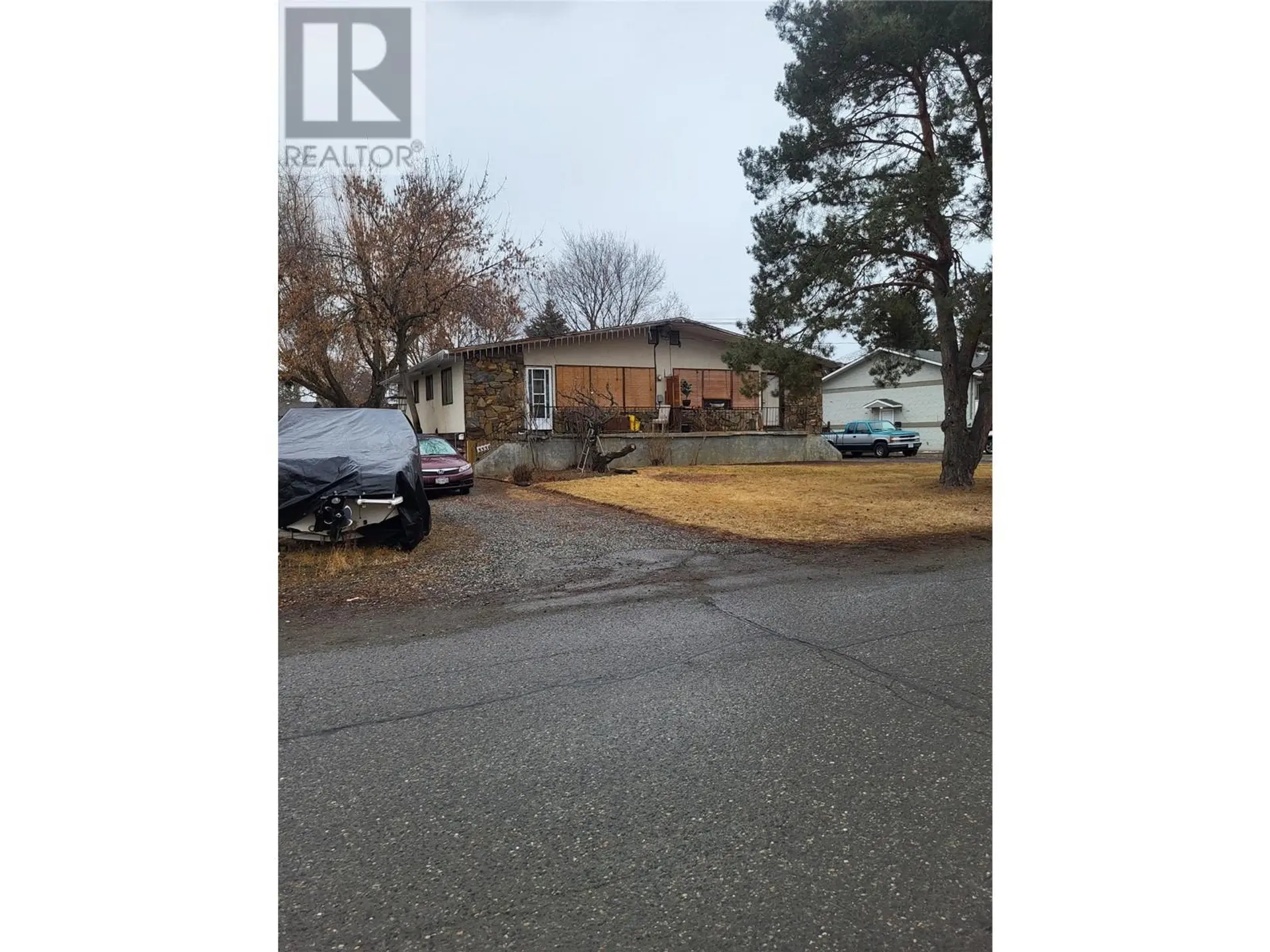 Property at 3336 - 3338 Overlander Drive, Kamloops, BC