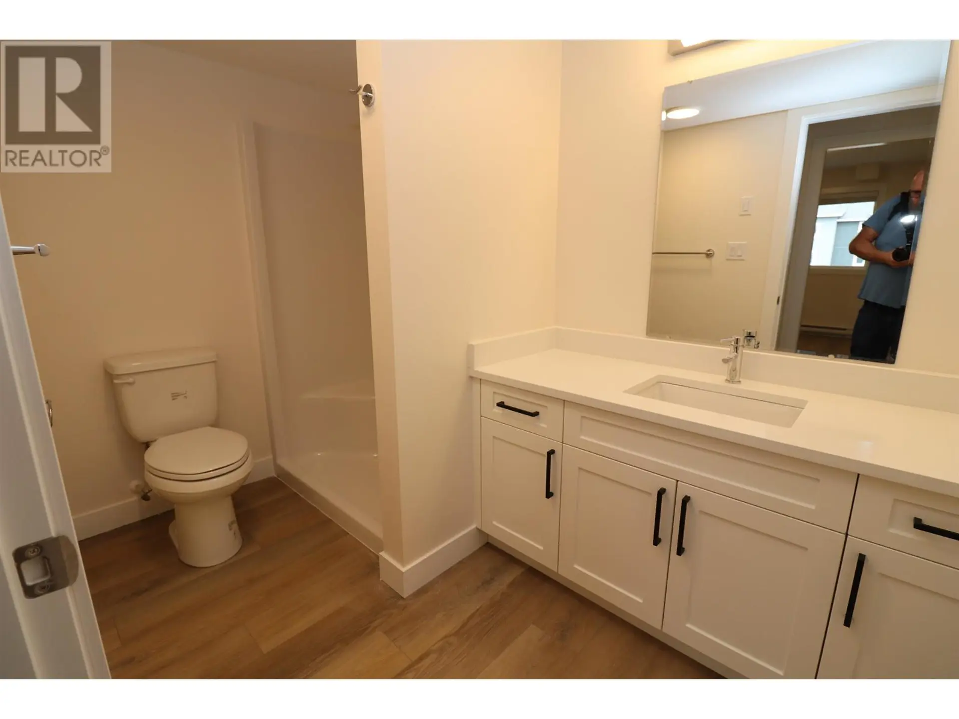 #203 4278 22ND AVENUE - Image 14