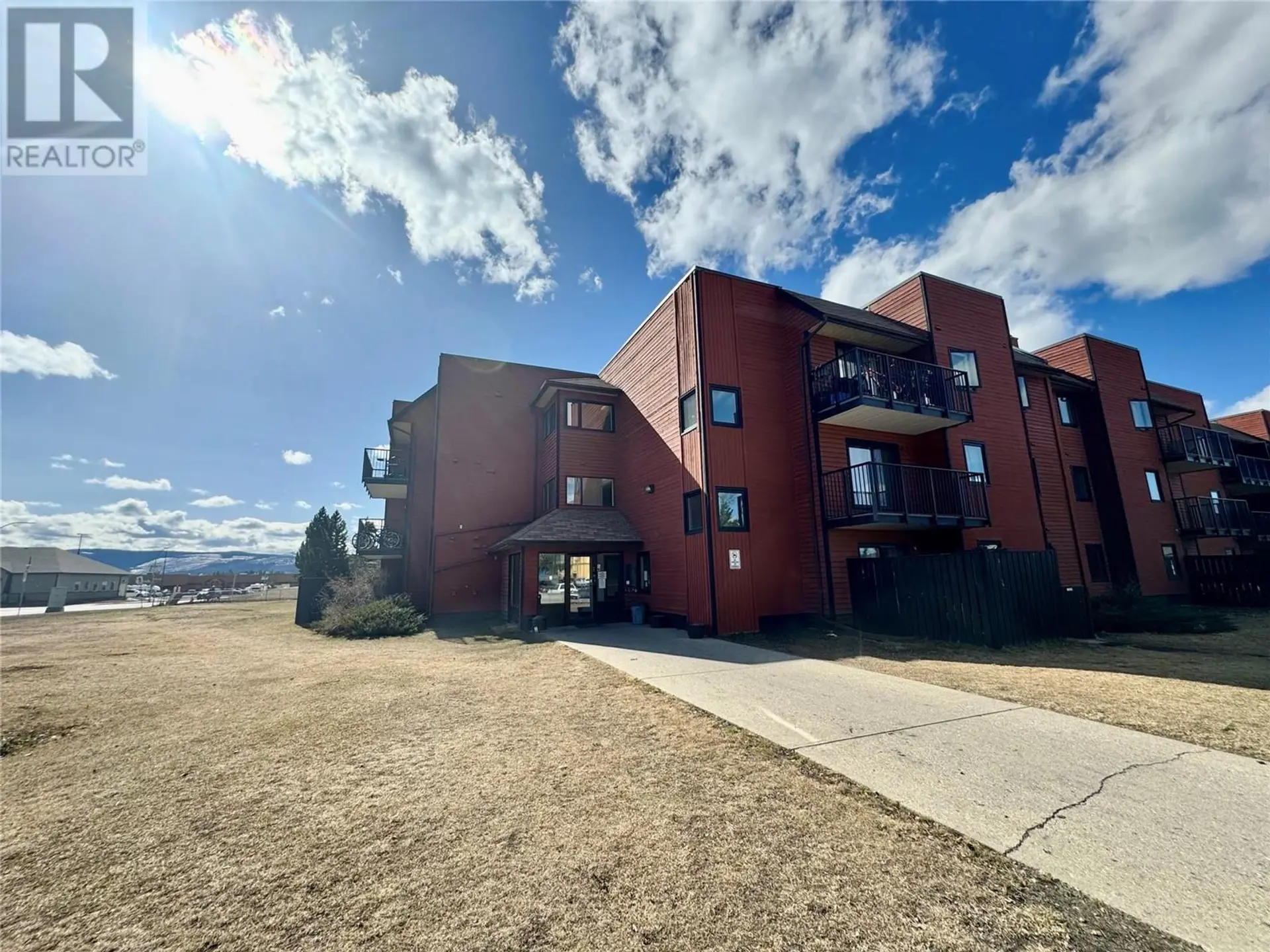 #214 340 Northgate - Image 1