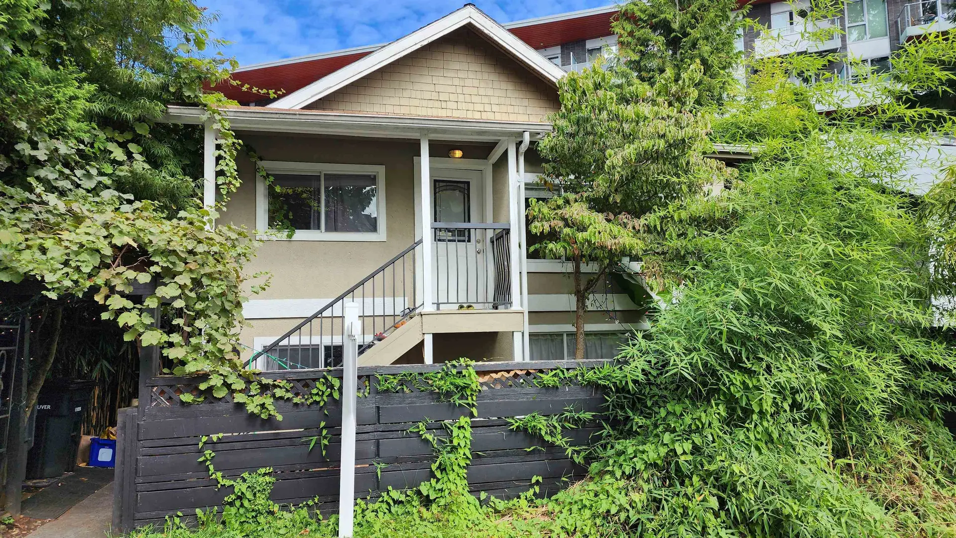 Property at 1577 E 26th Avenue, Vancouver, BC