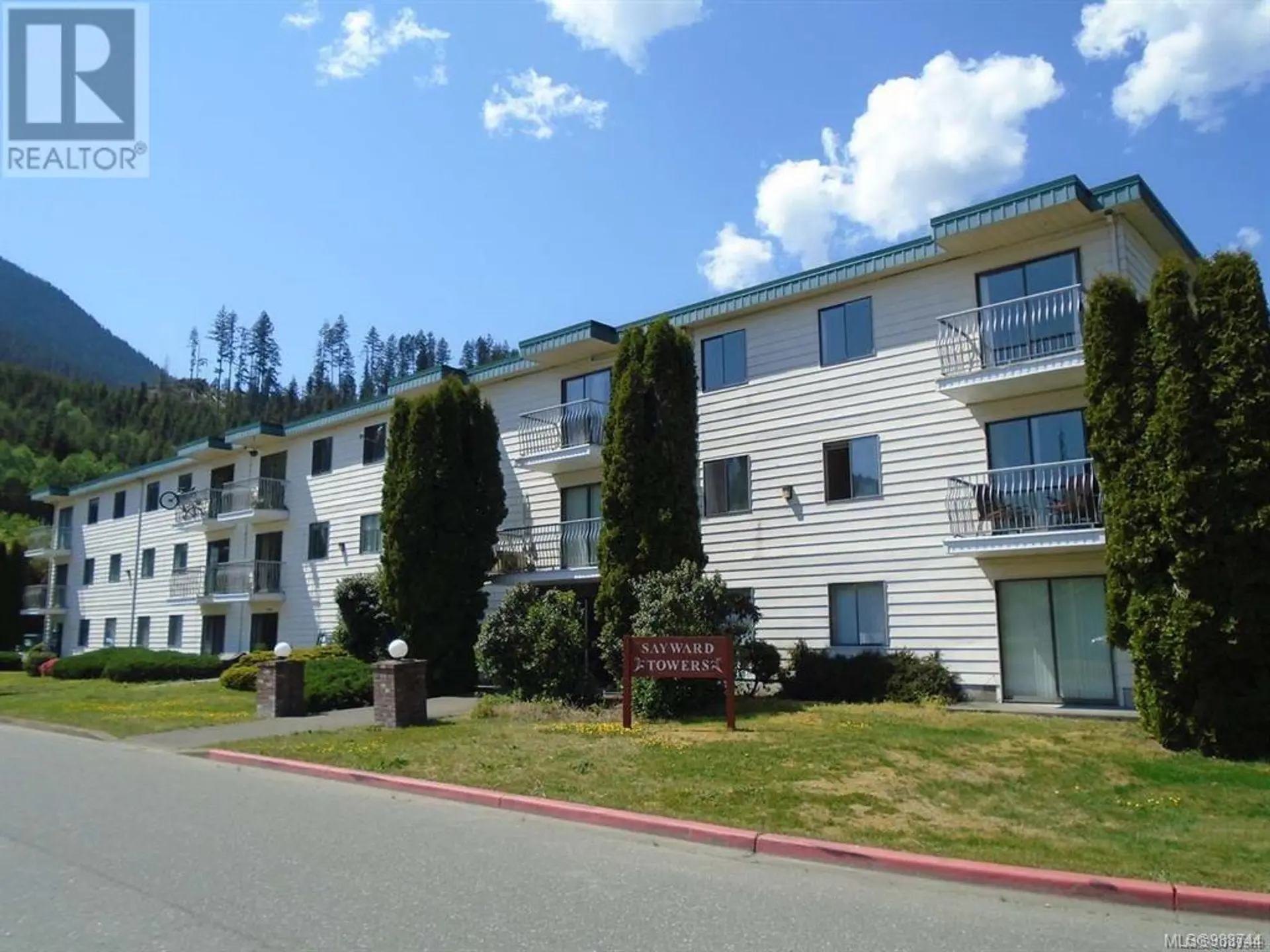 Property at #205 611 Macmillan Dr, Sayward, BC