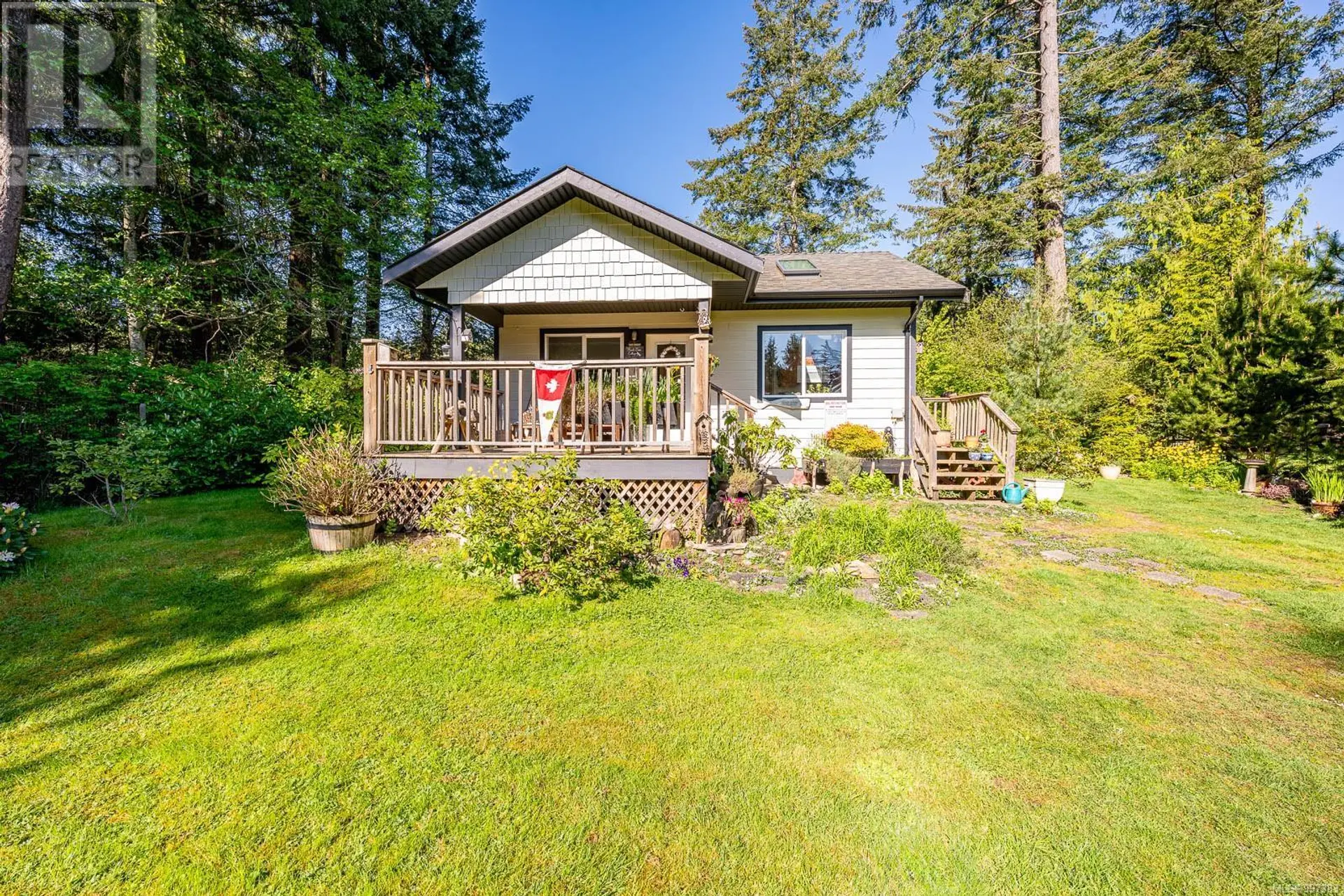 Property at 1495 Baikie Rd, Denman Island, BC