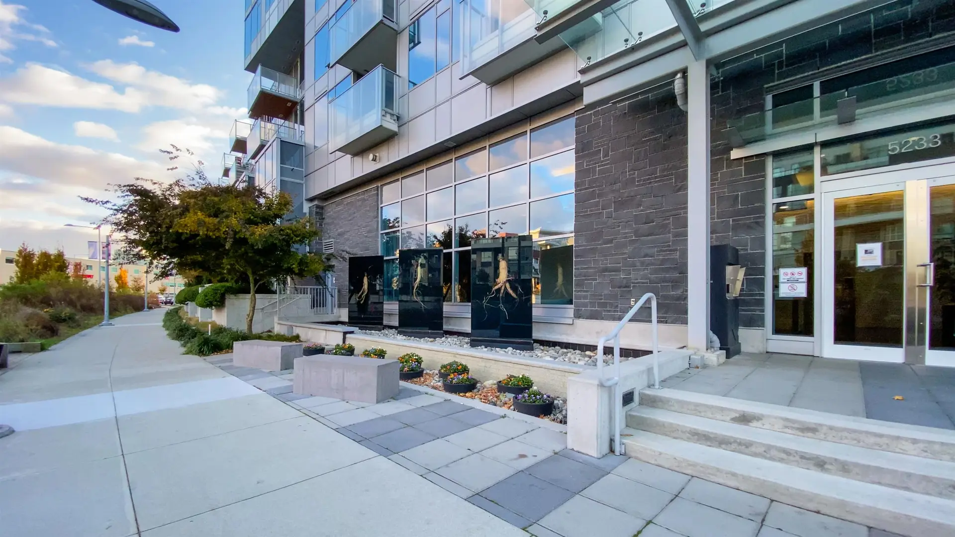 Property at #1606 5233 Gilbert Road, Richmond, BC