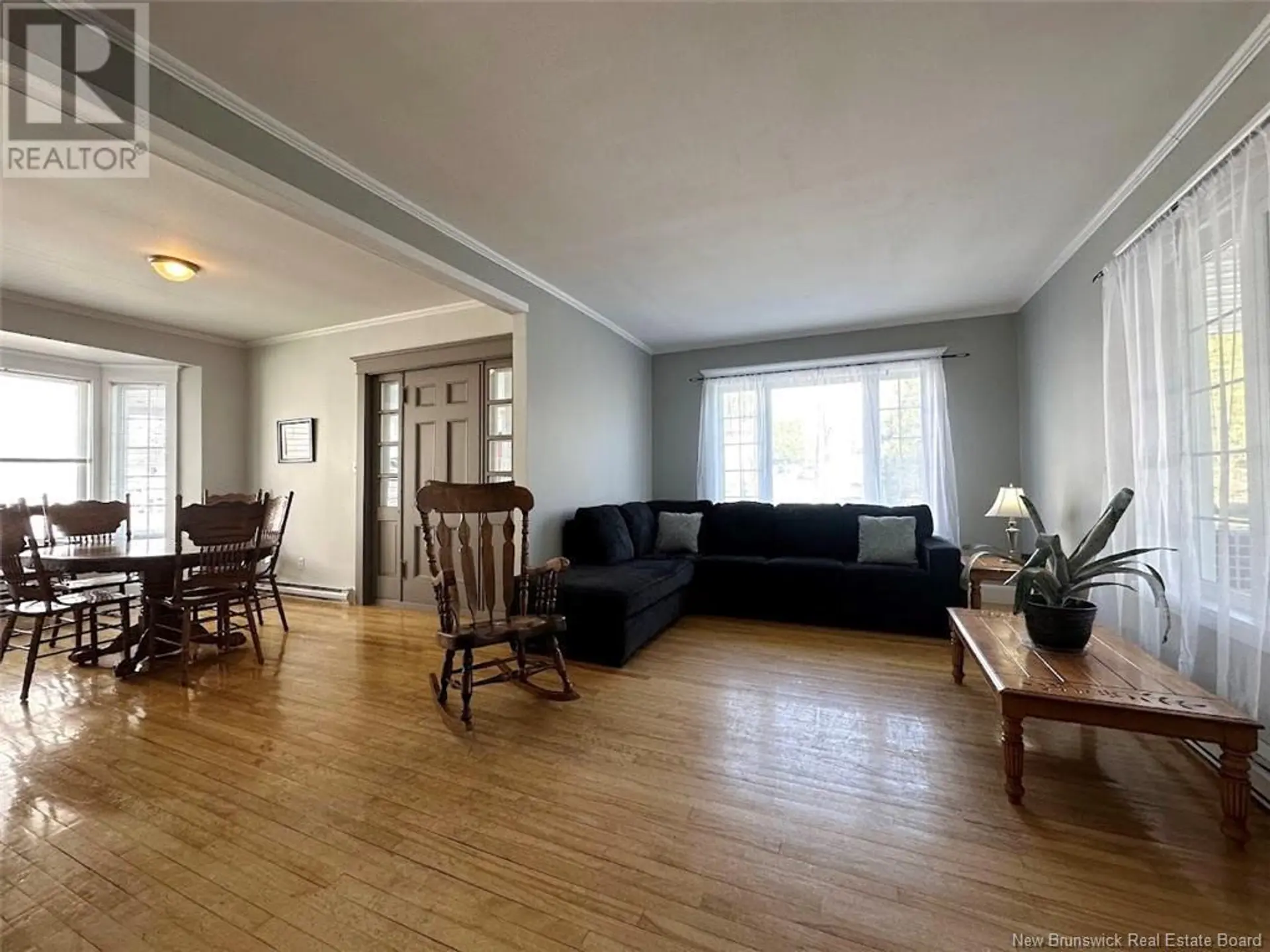 30 FRASER AVENUE - Image 5