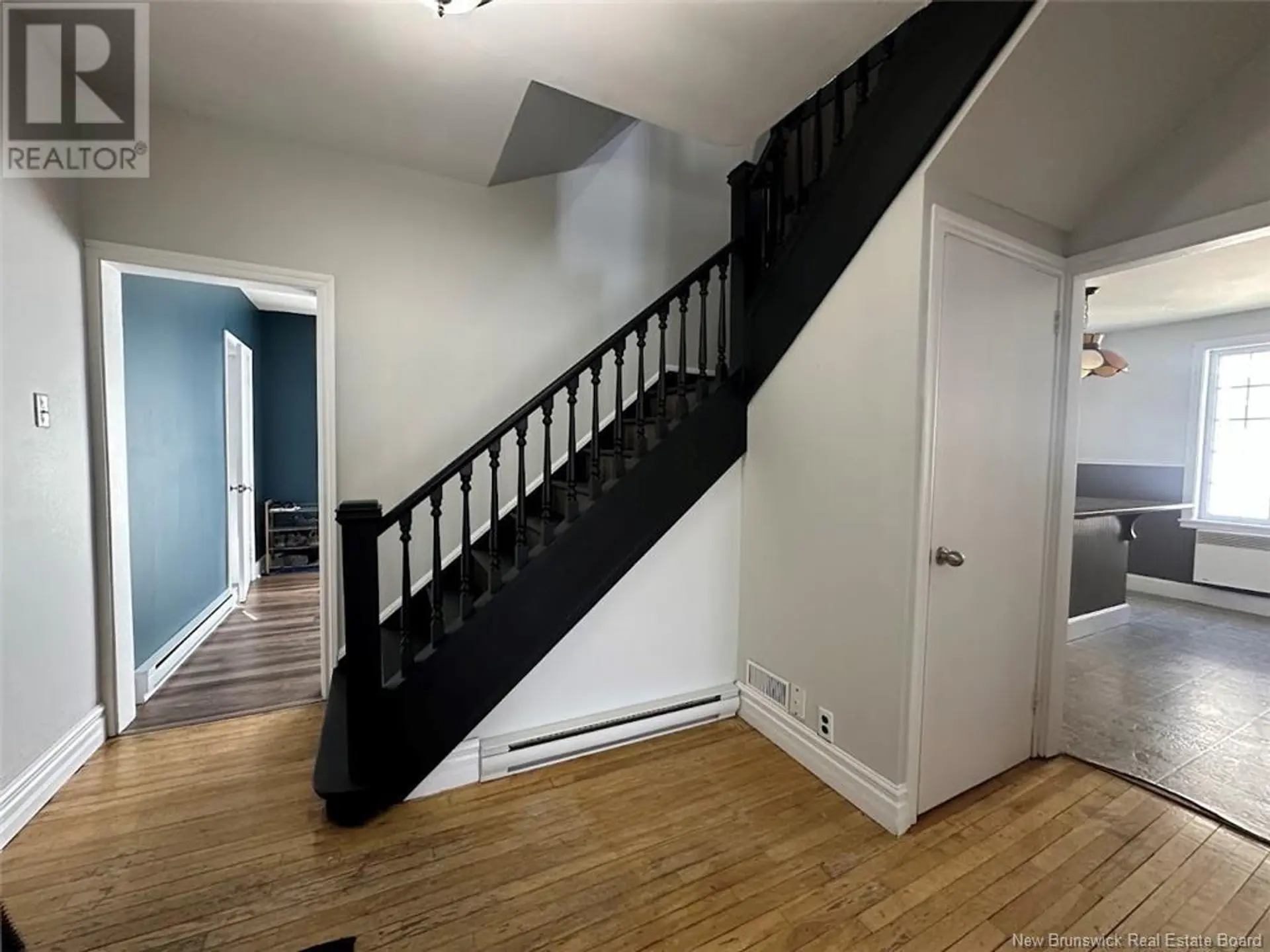 30 FRASER AVENUE - Image 14