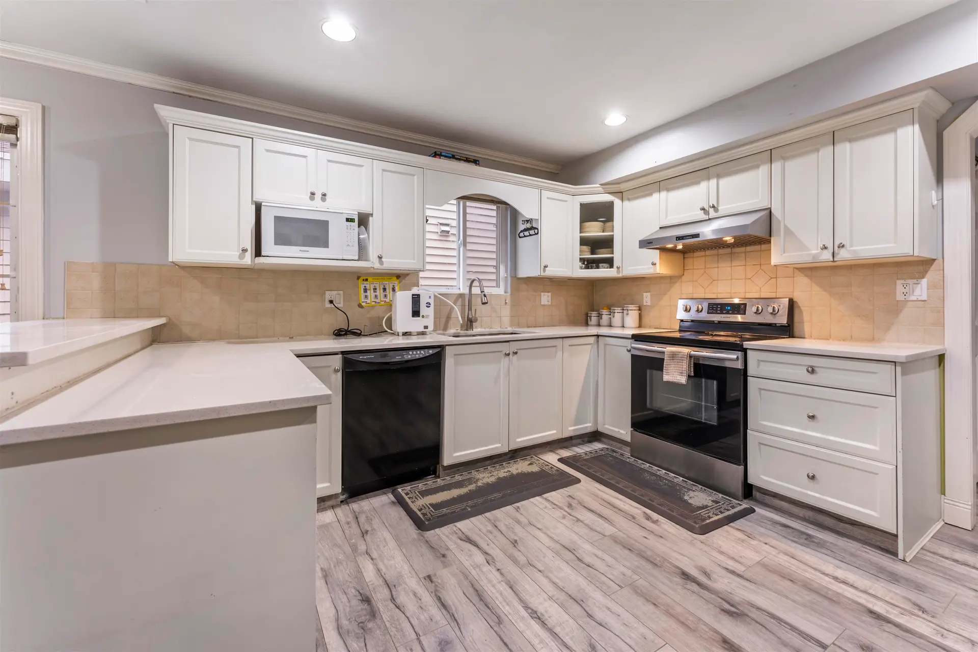 17381 64 Avenue - Image 5