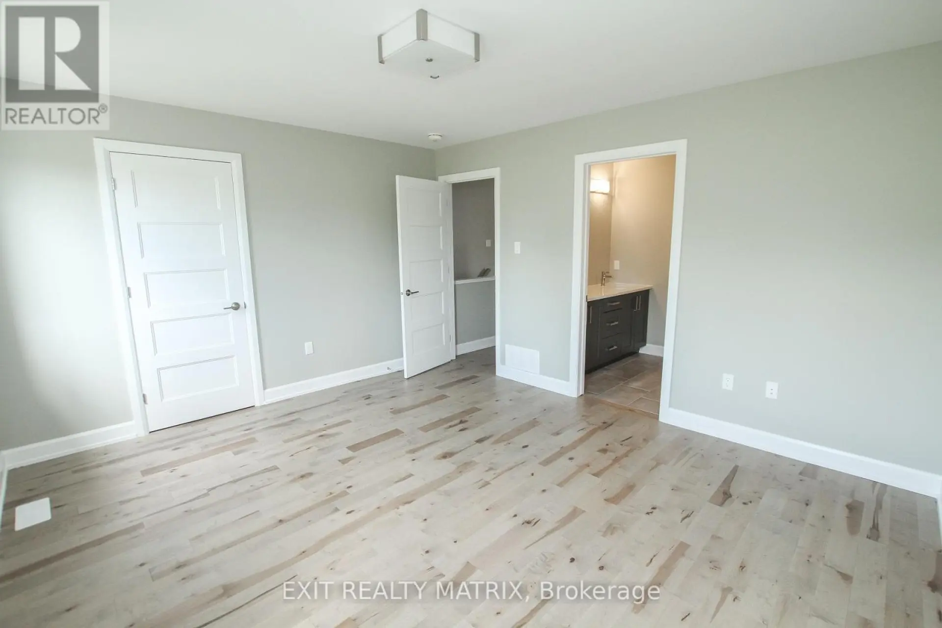 1401 CAROLINE COURT - Image 15