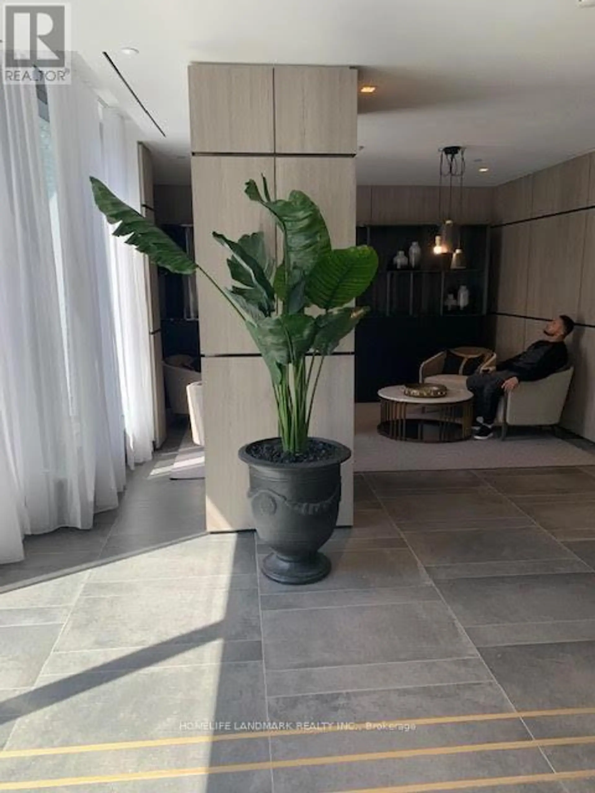 #1701 319 JARVIS STREET - Image 6