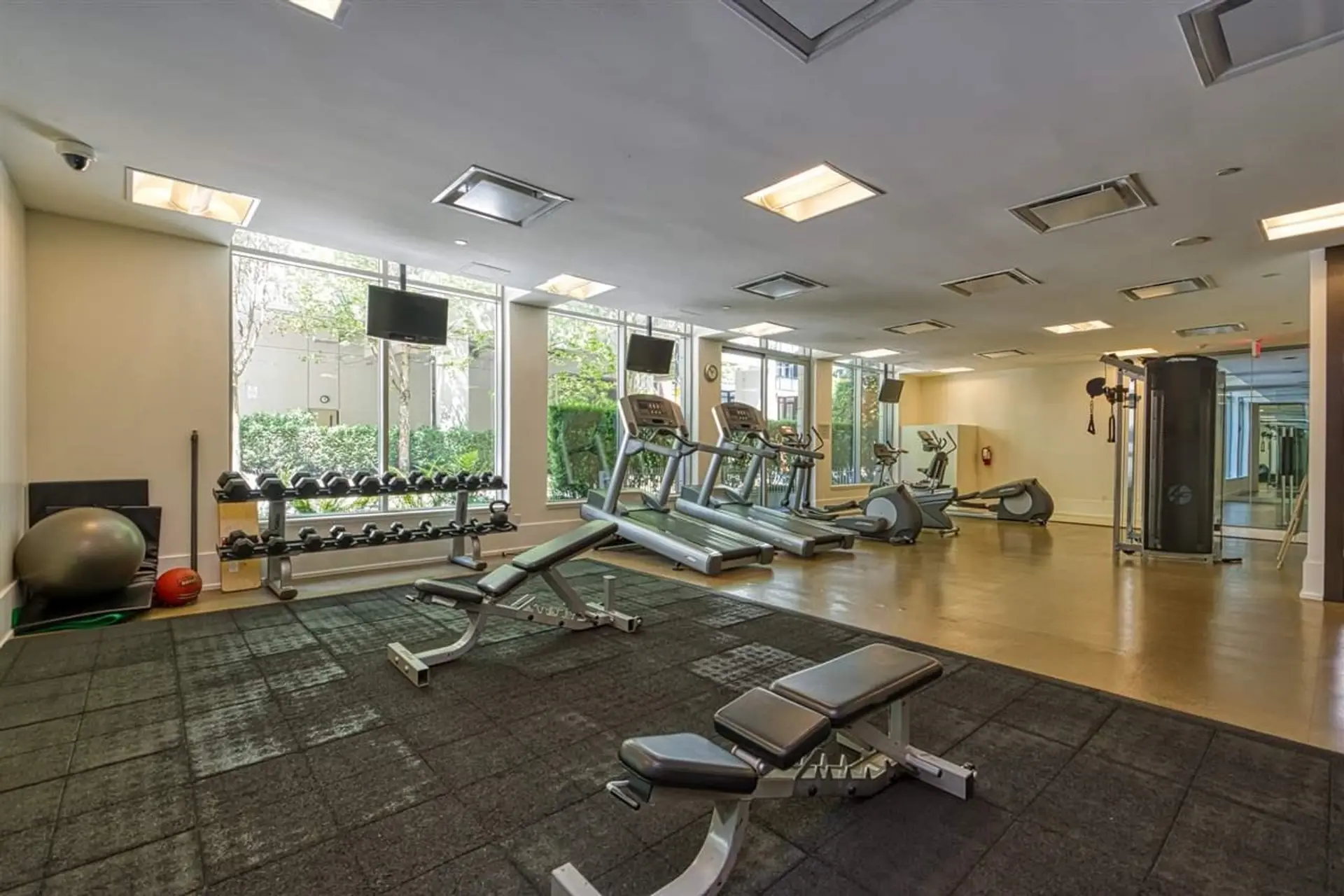 #1705 1055 Richards Street - Image 14