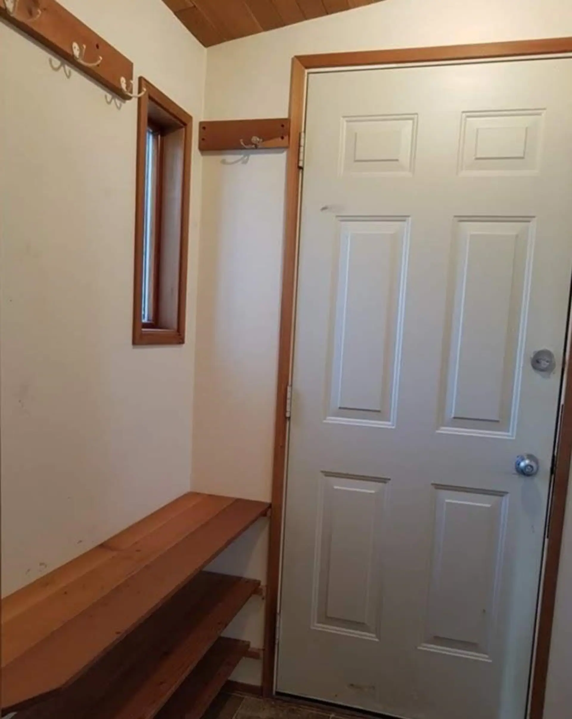 9550 Young Road - Image 6