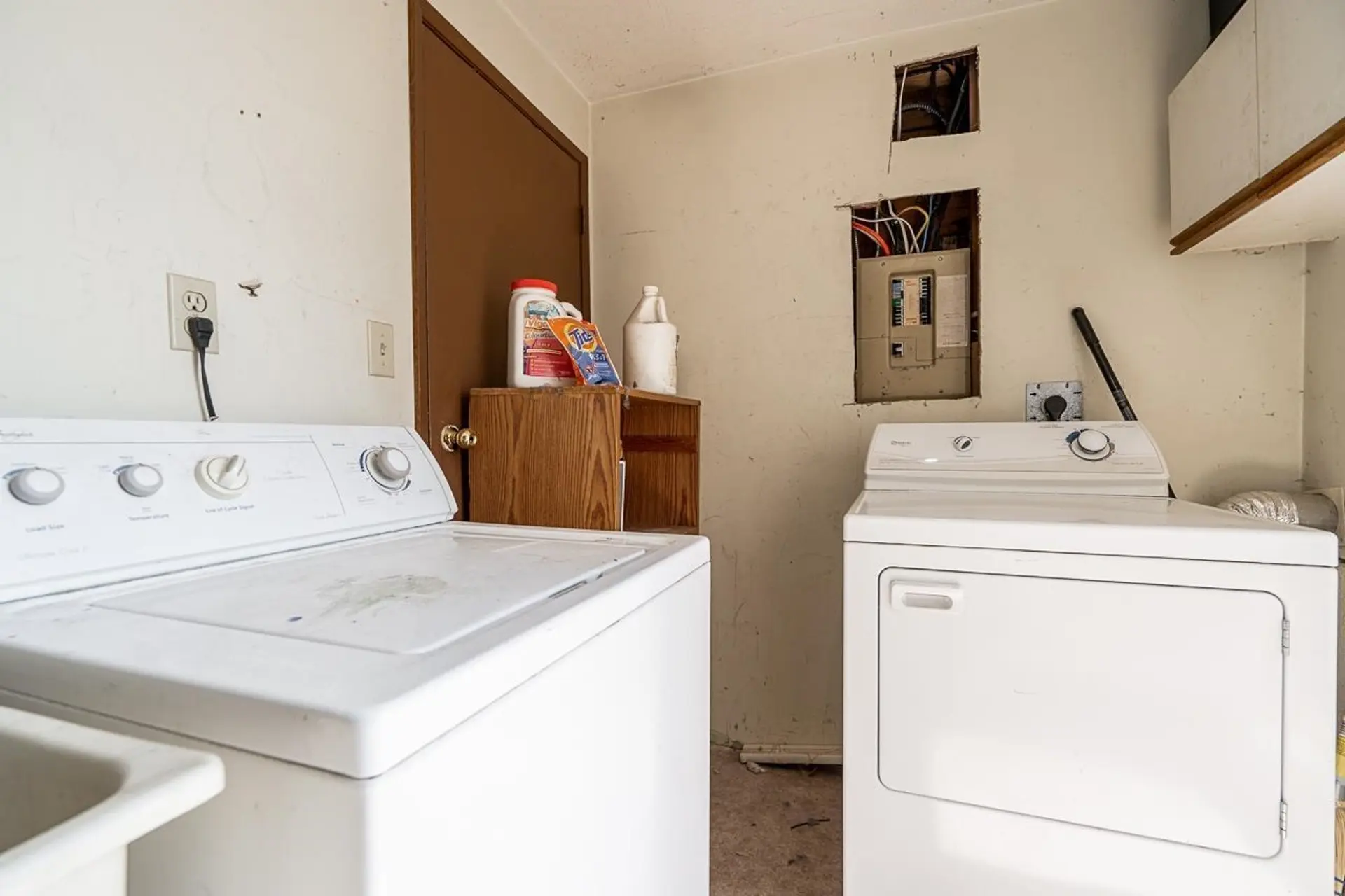 882 E 63rd Avenue - Image 20