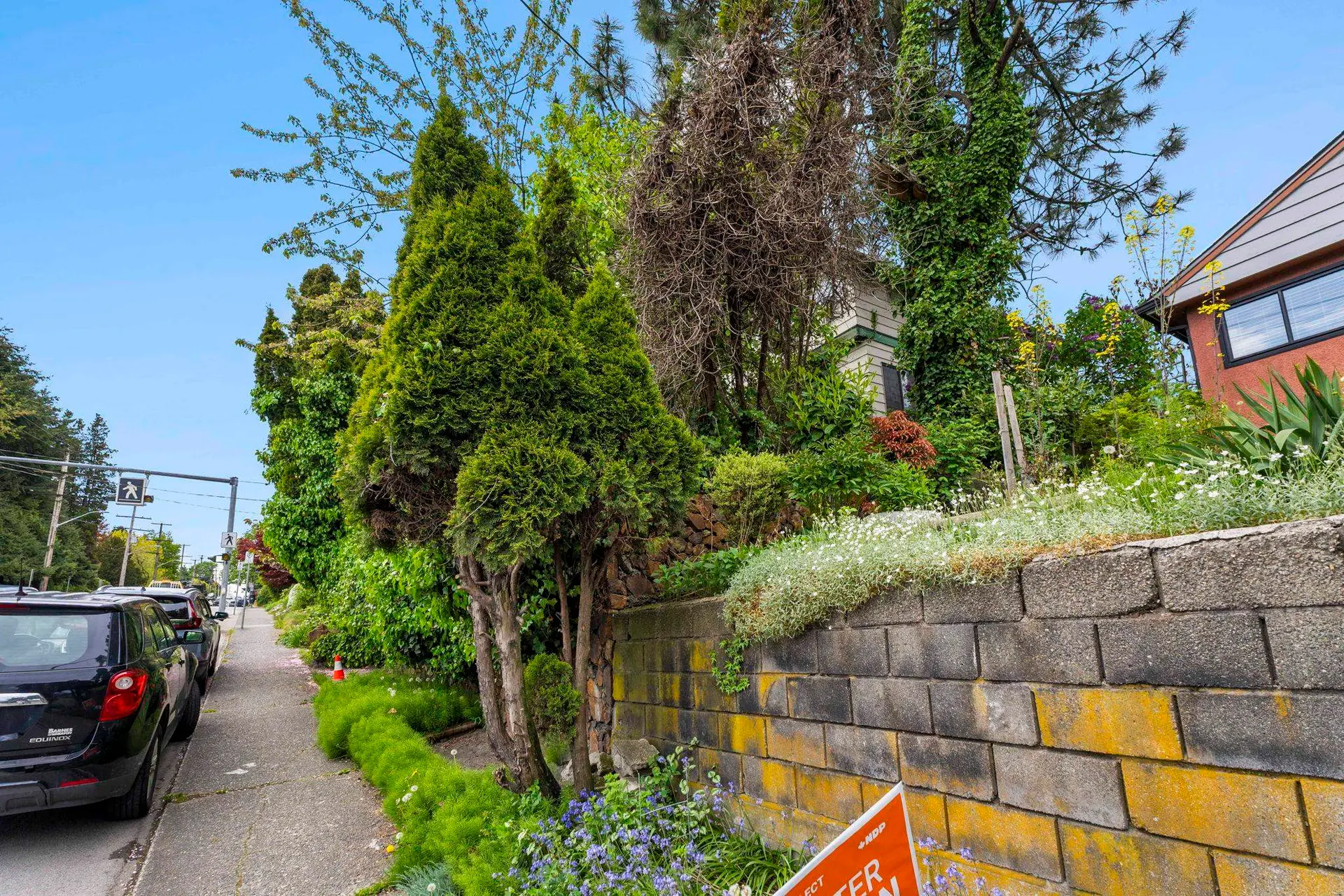 451 E Eighth Avenue - Image 2