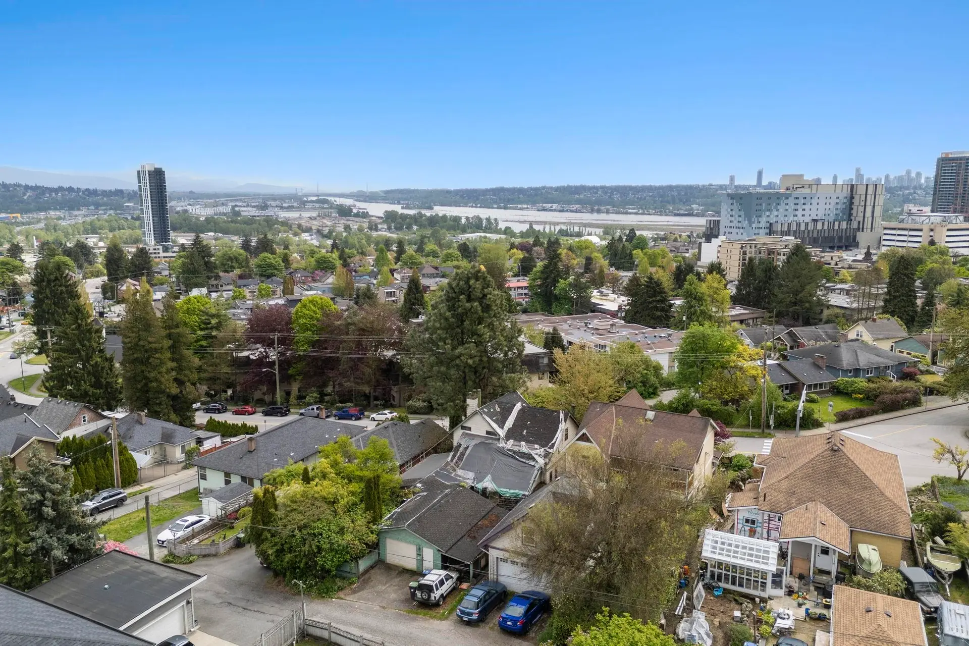 451 E Eighth Avenue - Image 13