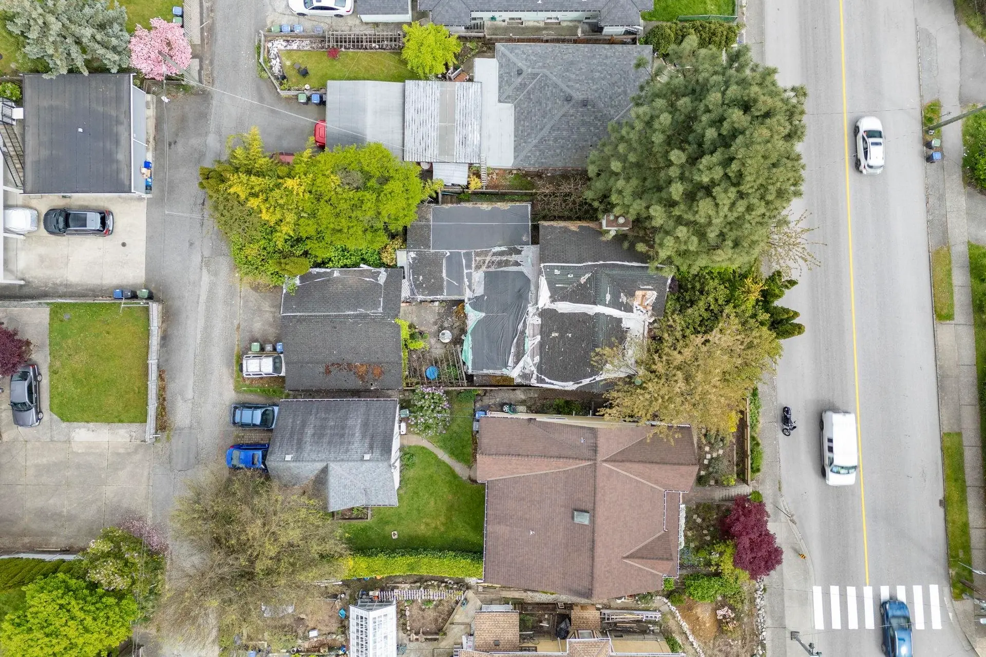 451 E Eighth Avenue - Image 14