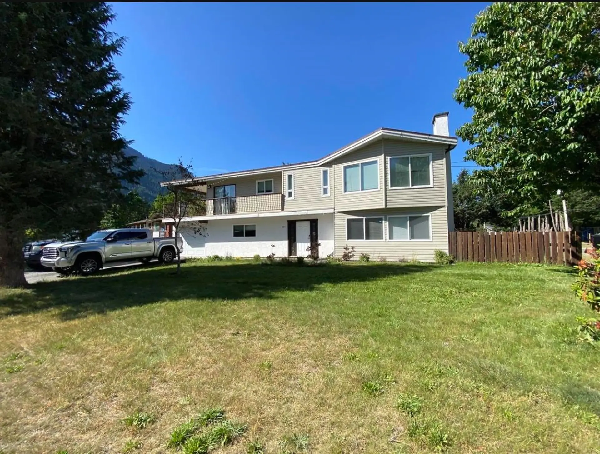 Property at 385 Ferry Landing Place, Hope, BC